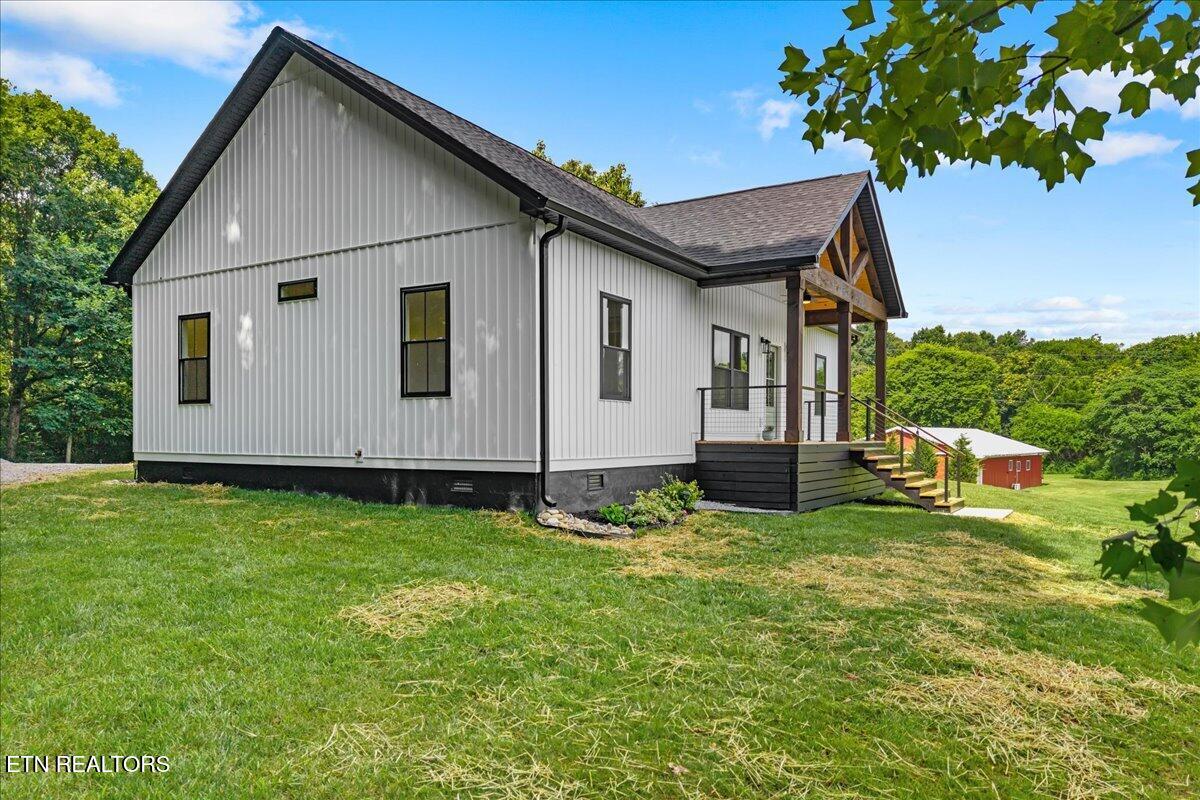 225 Summit Road Madisonville TN 37354