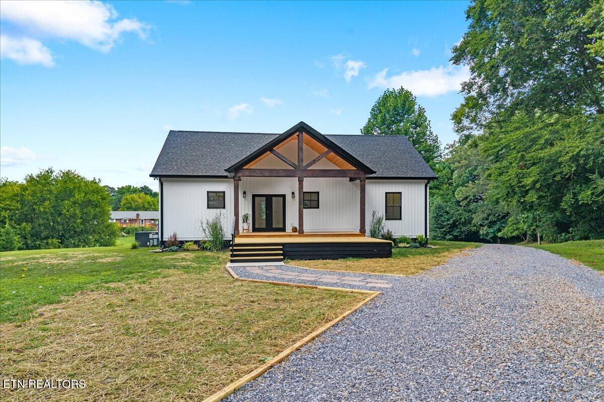 225 Summit Road Madisonville TN 37354