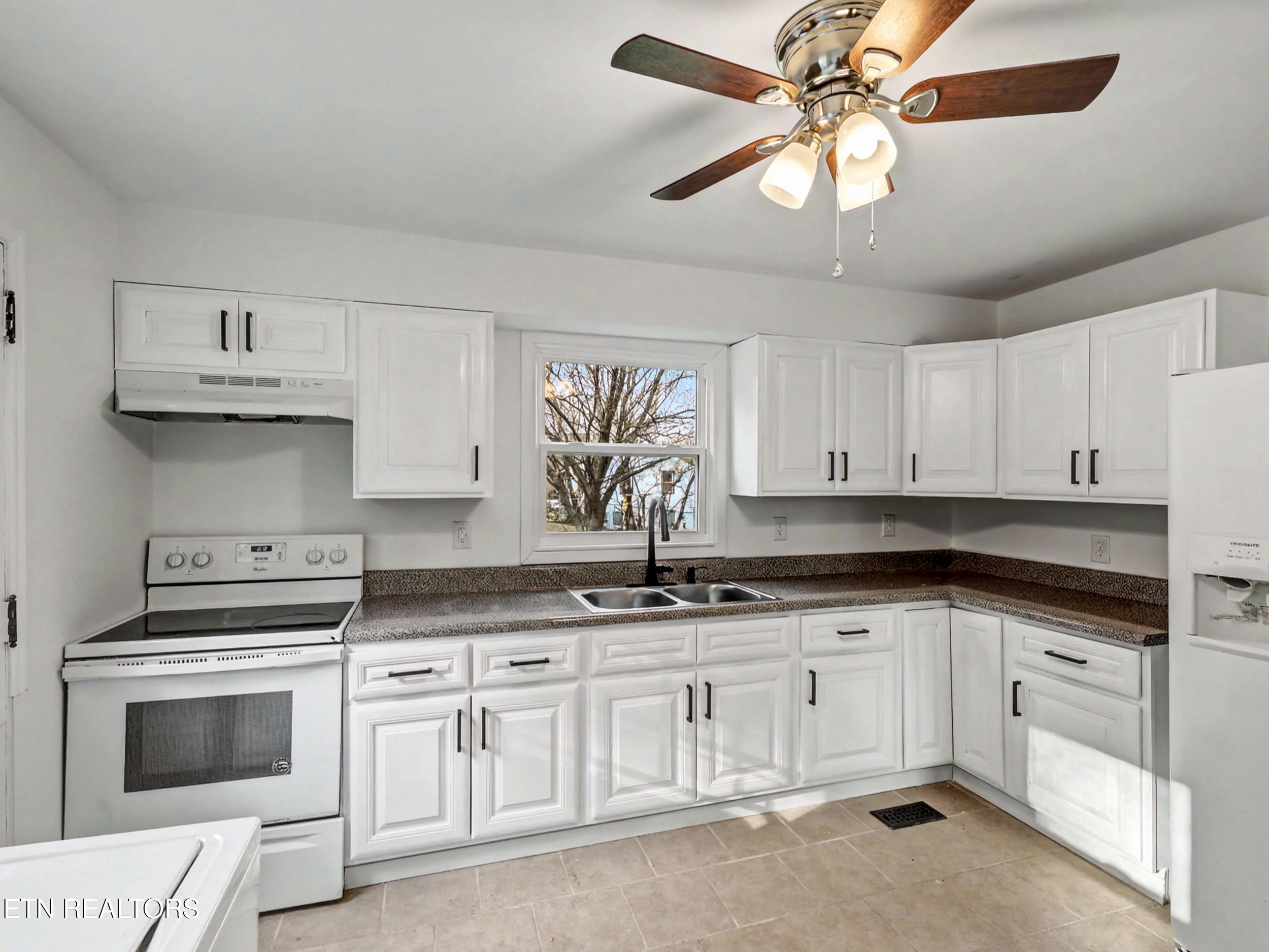 119 Holston Court Knoxville TN 37914
