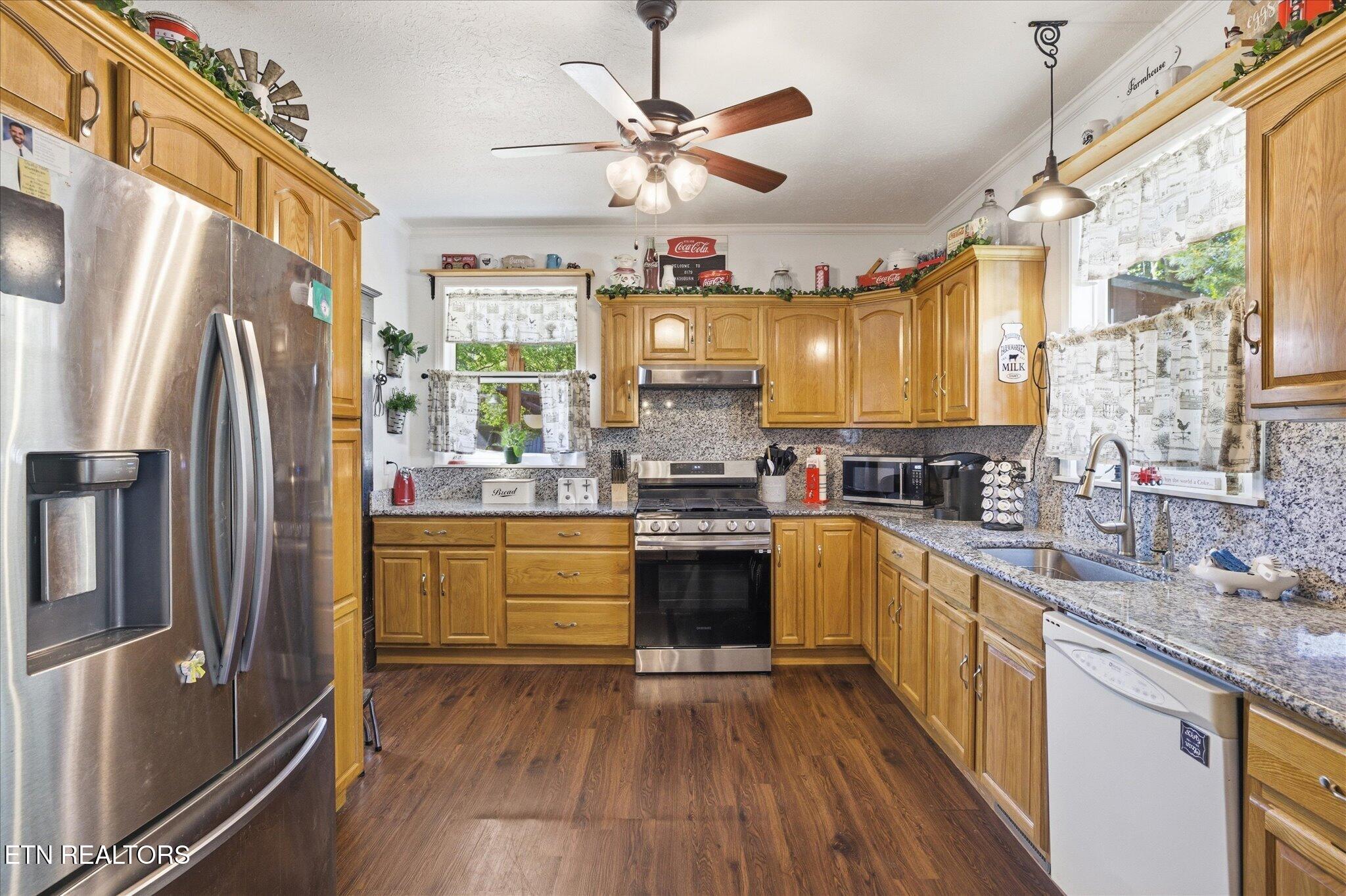 8179 Tennessee 131 Washburn TN 37888