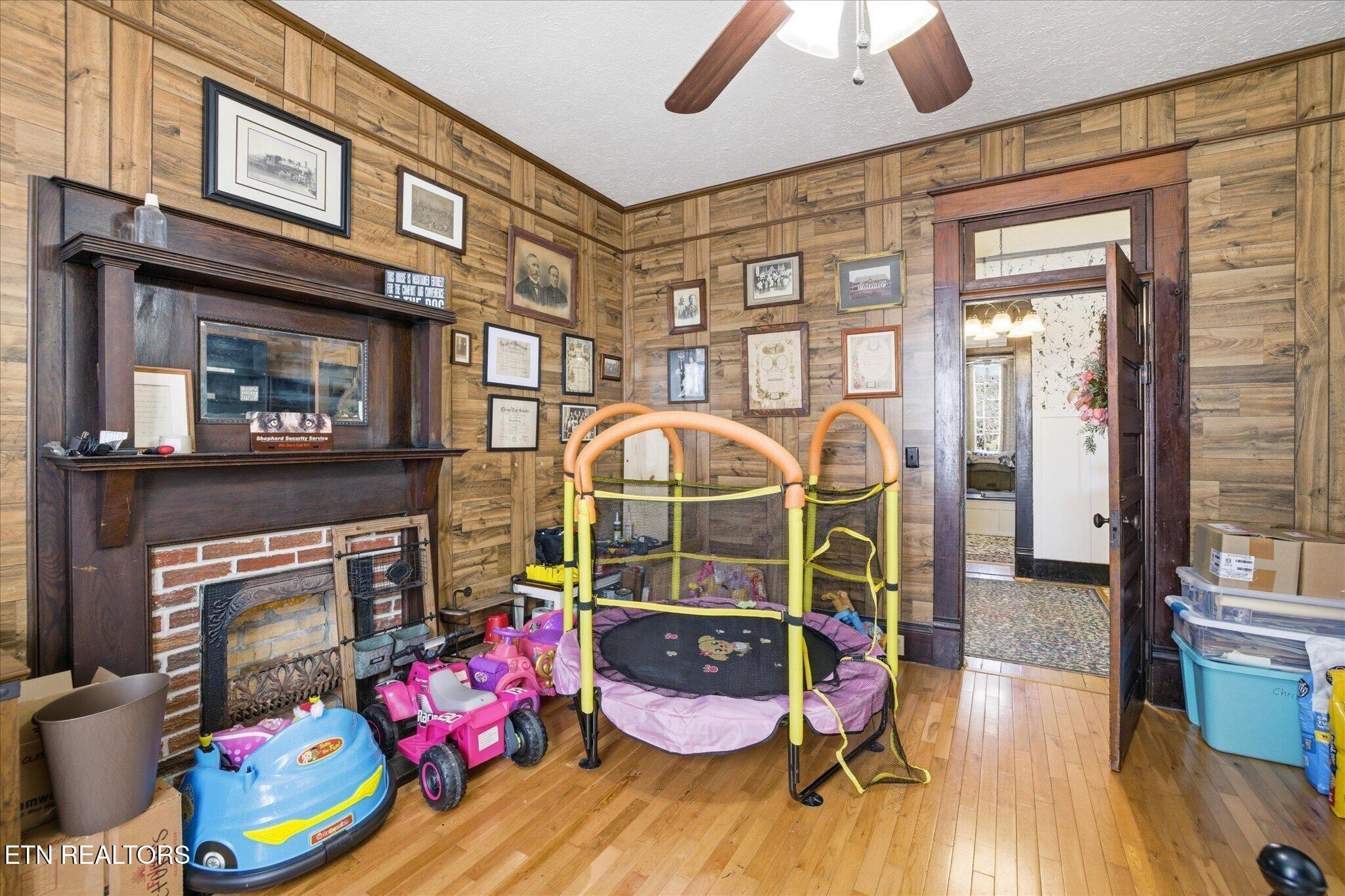 8179 Tennessee 131 Washburn TN 37888