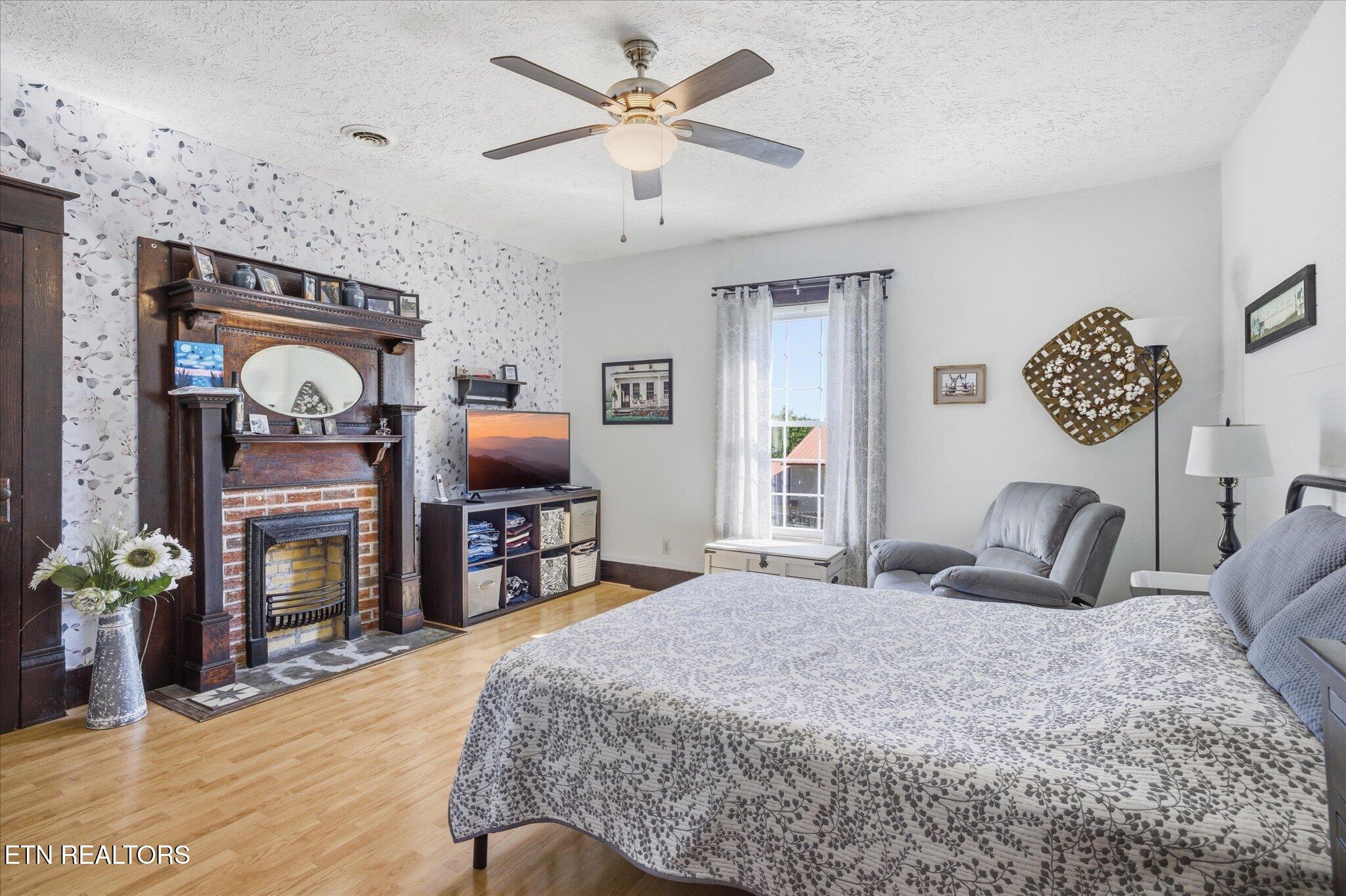 8179 Tennessee 131 Washburn TN 37888