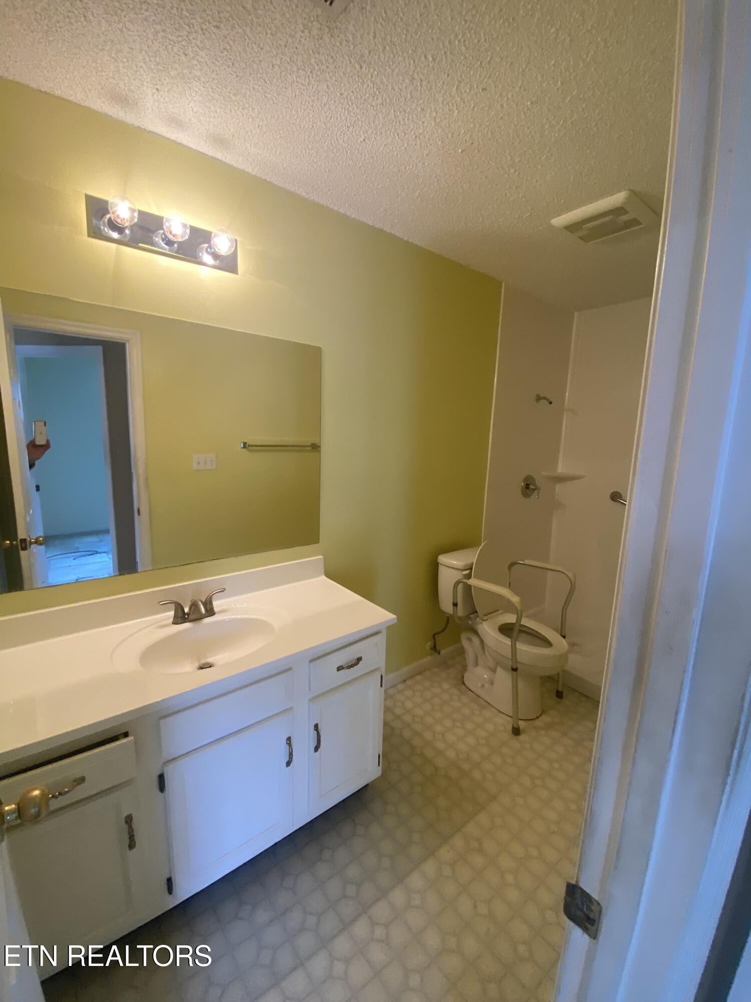 7619 Trey Oaks Lane Knoxville TN 37918