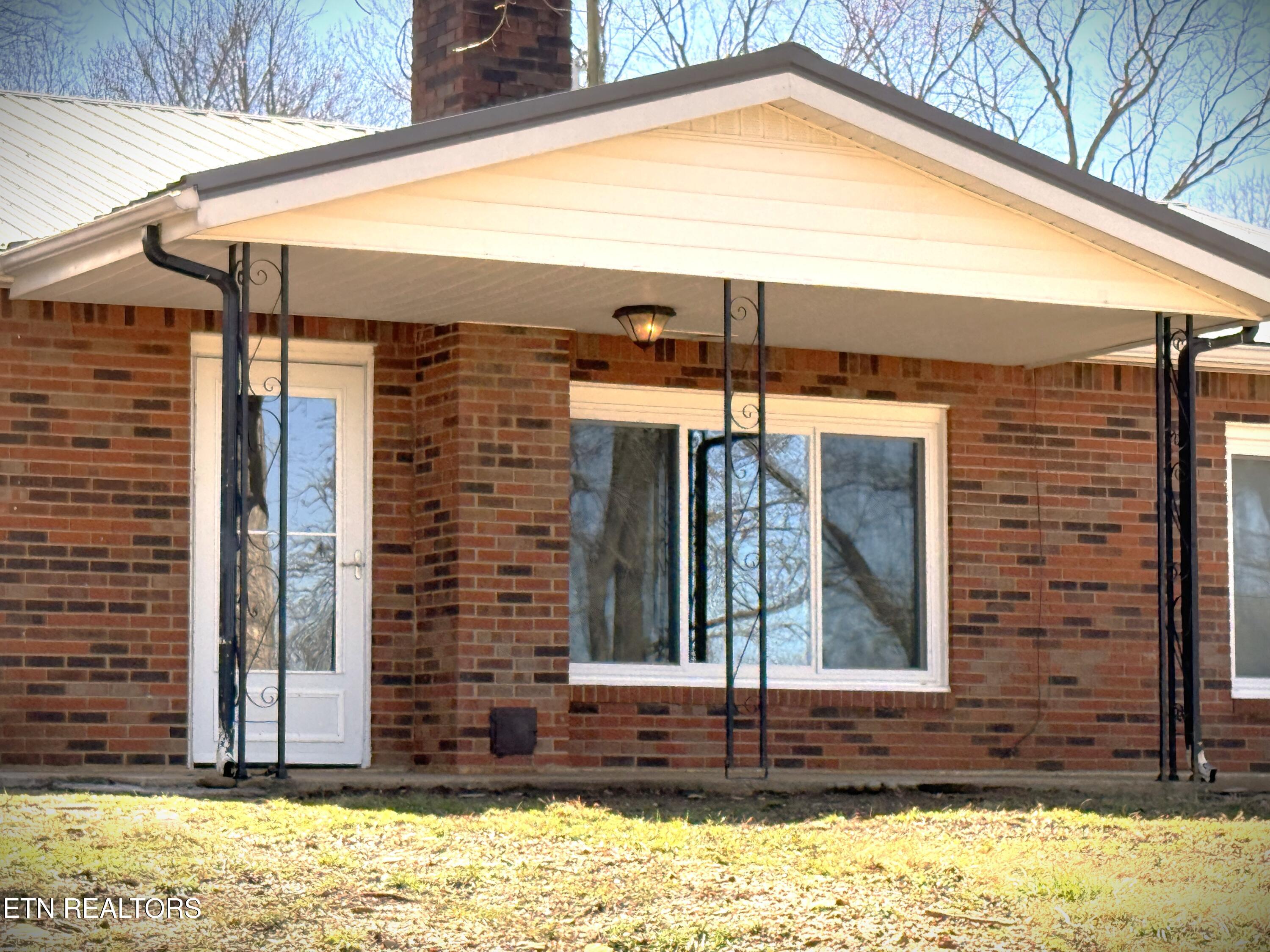 1152 Dogwalk Road Monroe TN 38573