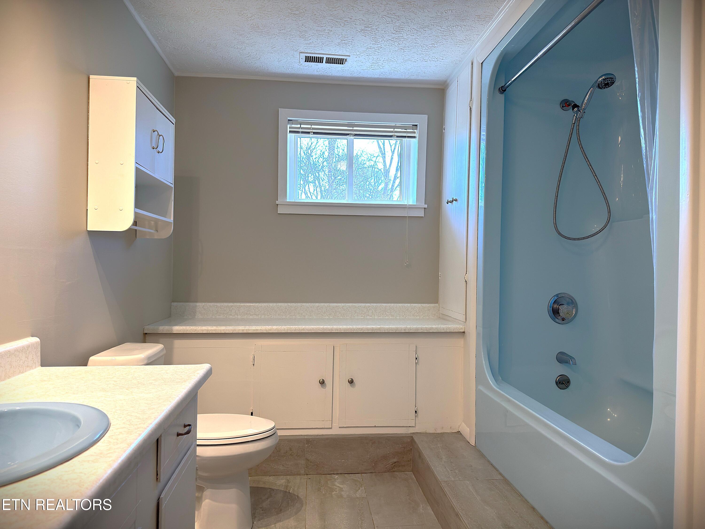 1152 Dogwalk Road Monroe TN 38573