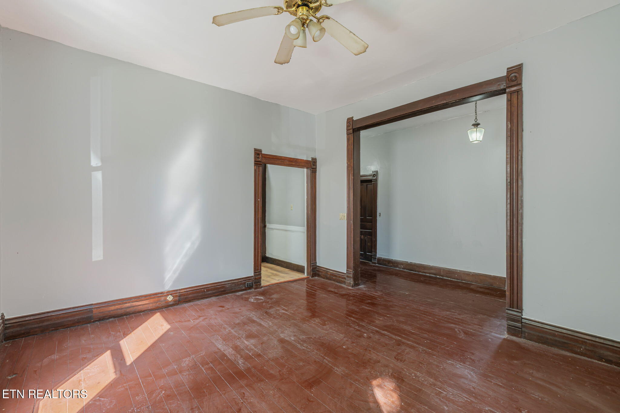 419 W Rockwood Street Rockwood TN 37854