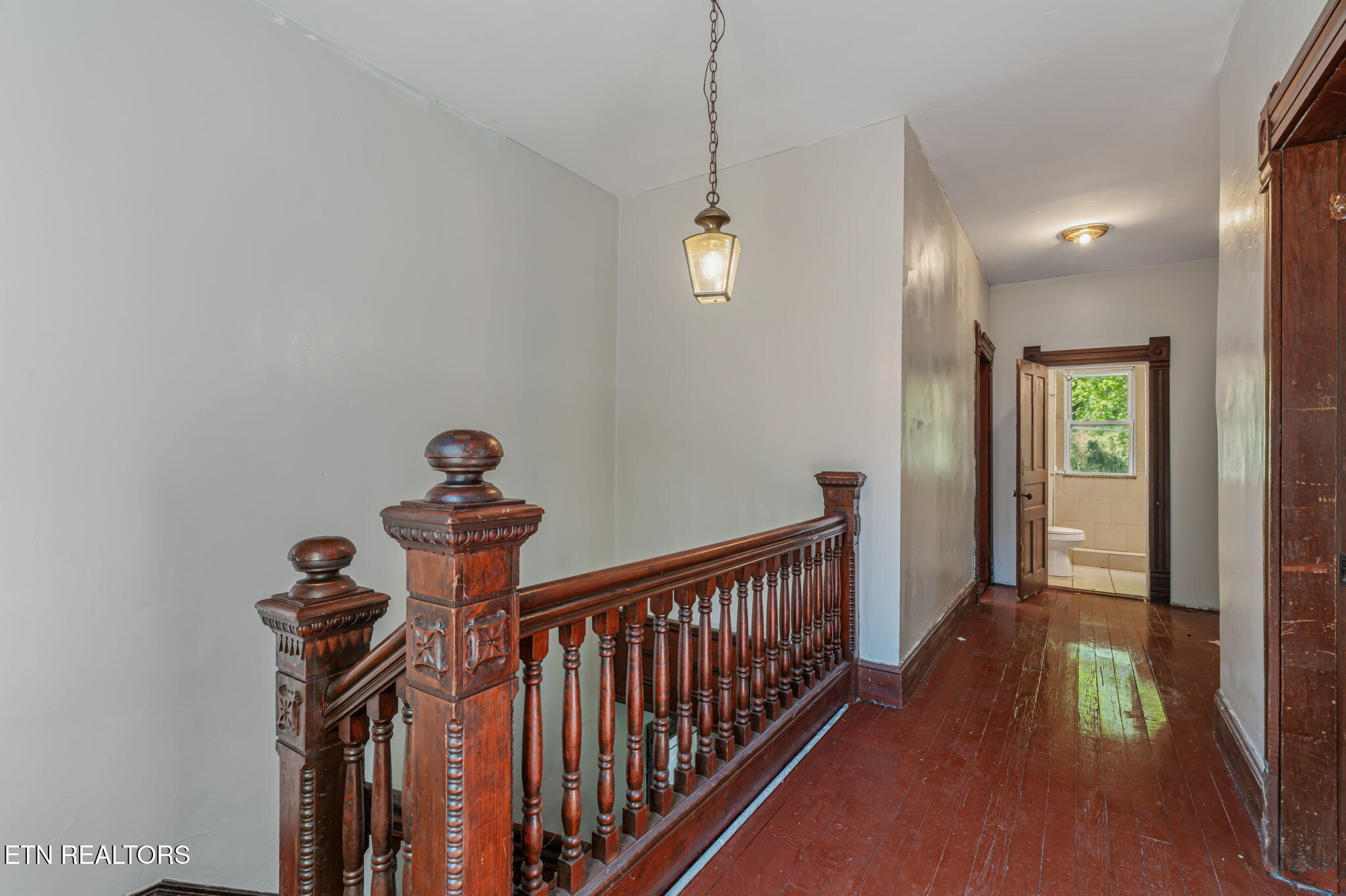 419 W Rockwood Street Rockwood TN 37854