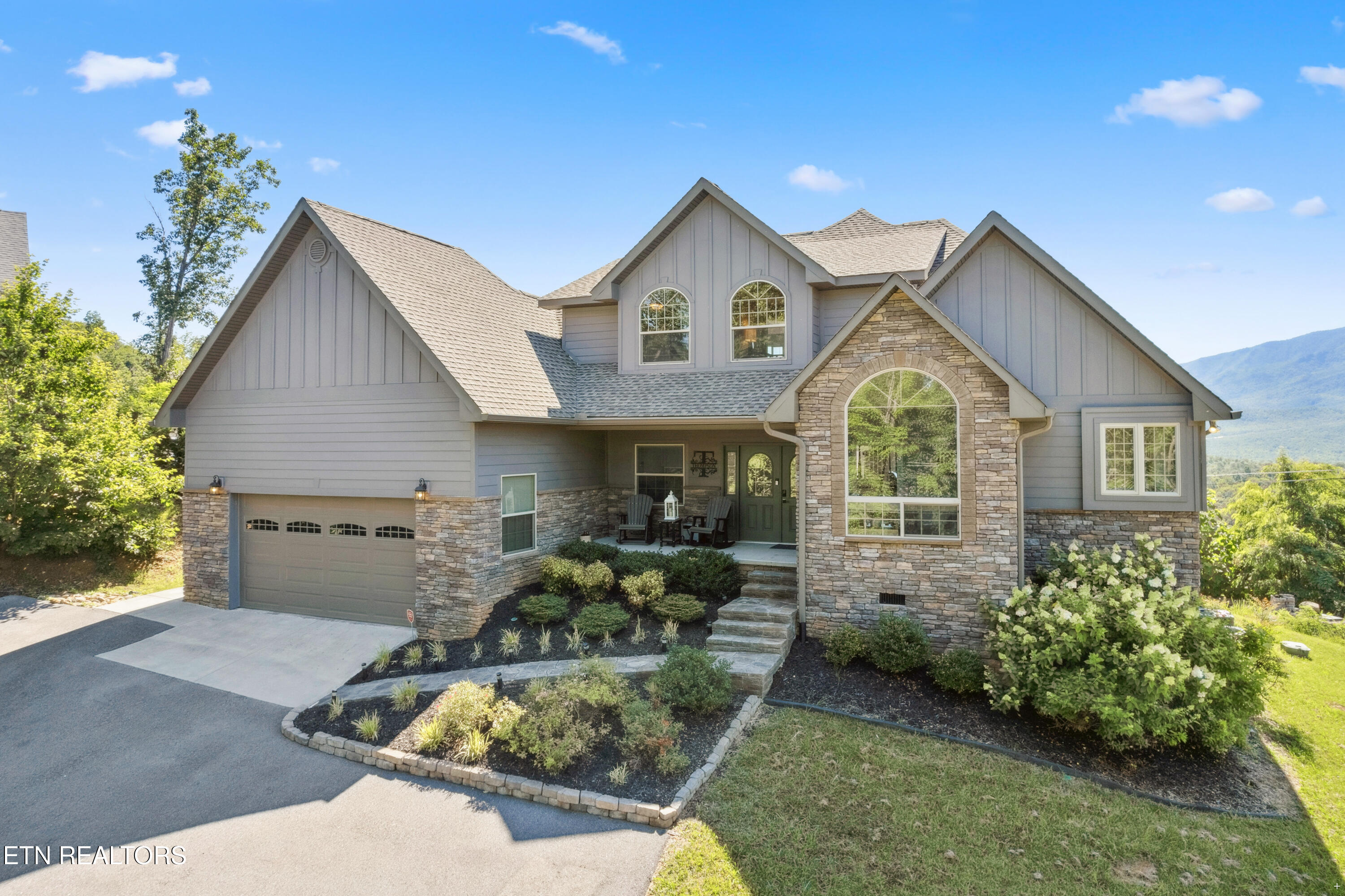 904 Pine Cone Way Gatlinburg TN 37738