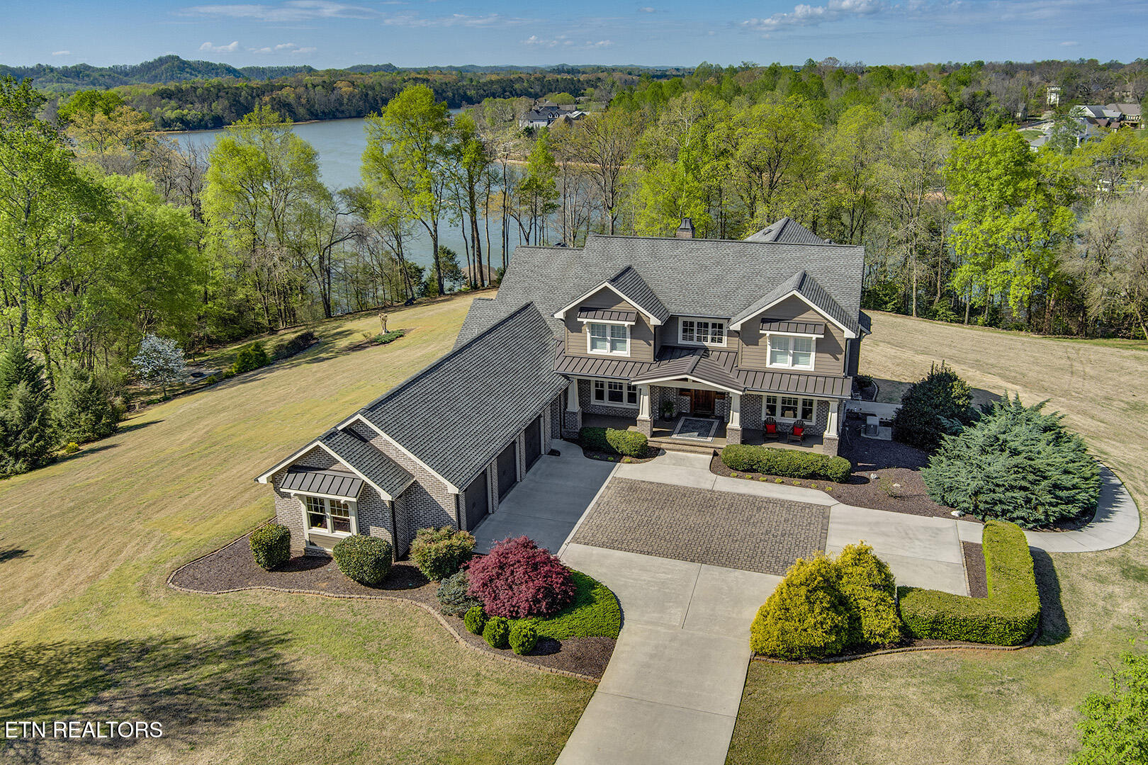 220 Thunder Road Vonore TN 37885