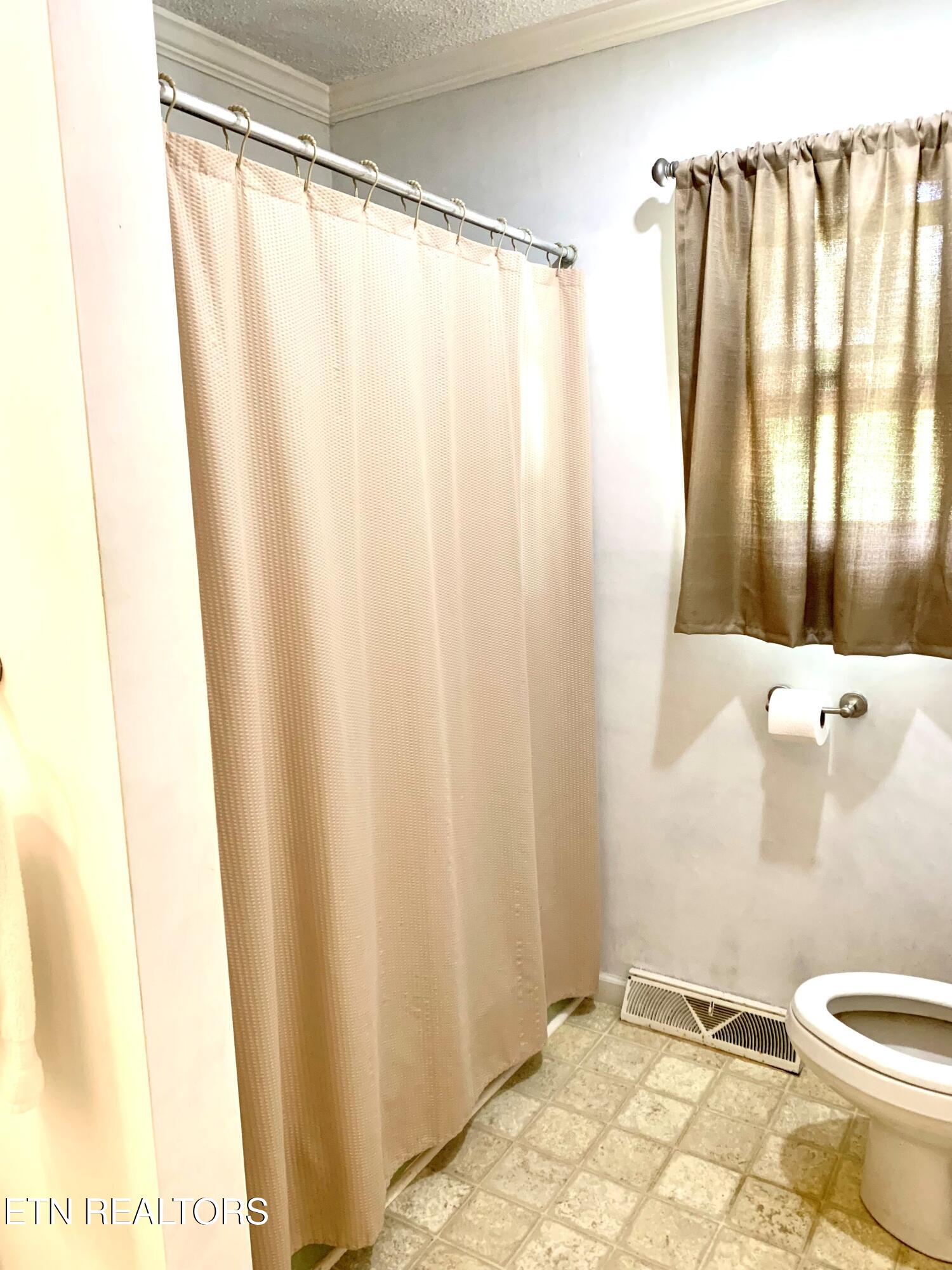 309 Allison Street New Tazewell TN 37825