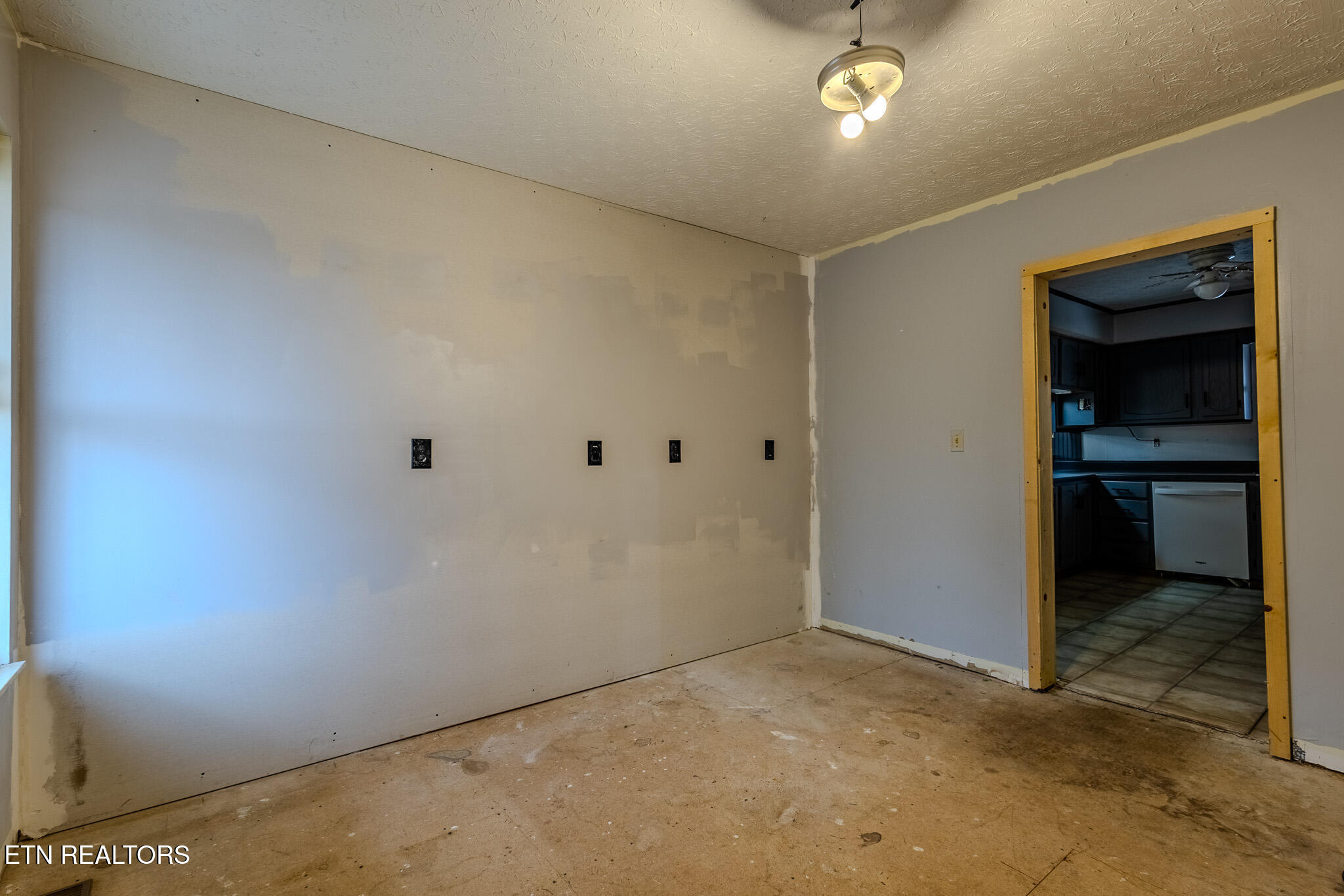 333 Willow Springs Road Ten Mile TN 37880