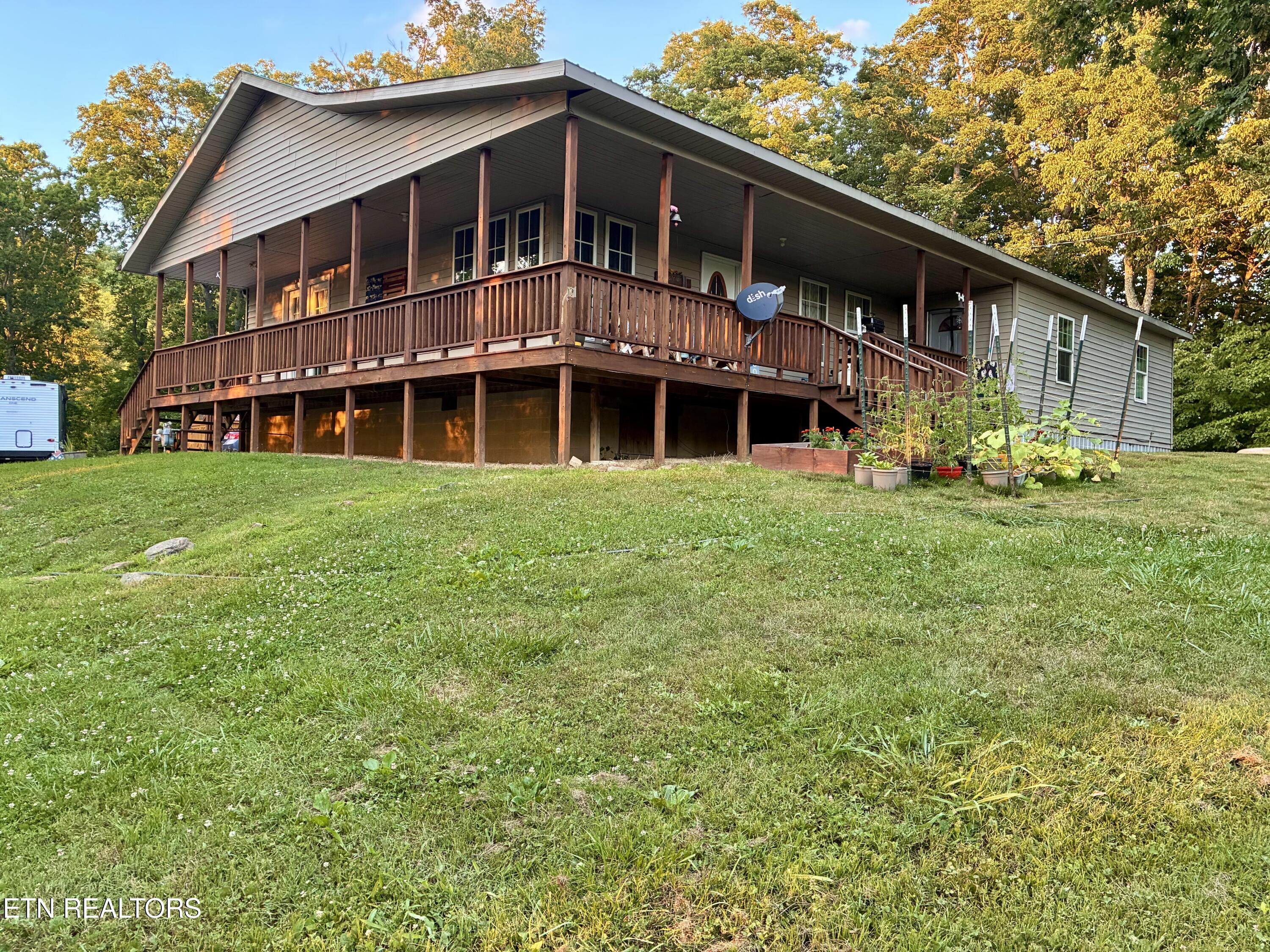 1153 Ditney Trail Pioneer TN 37847