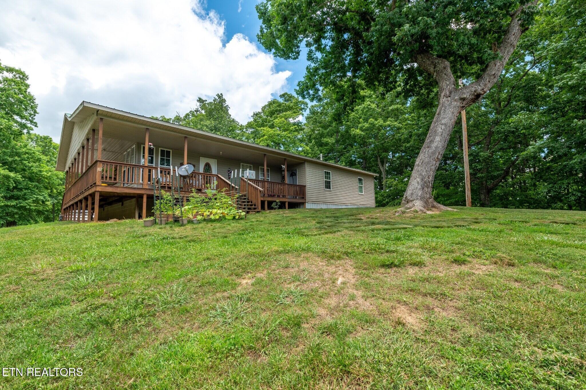 1153 Ditney Trail Pioneer TN 37847