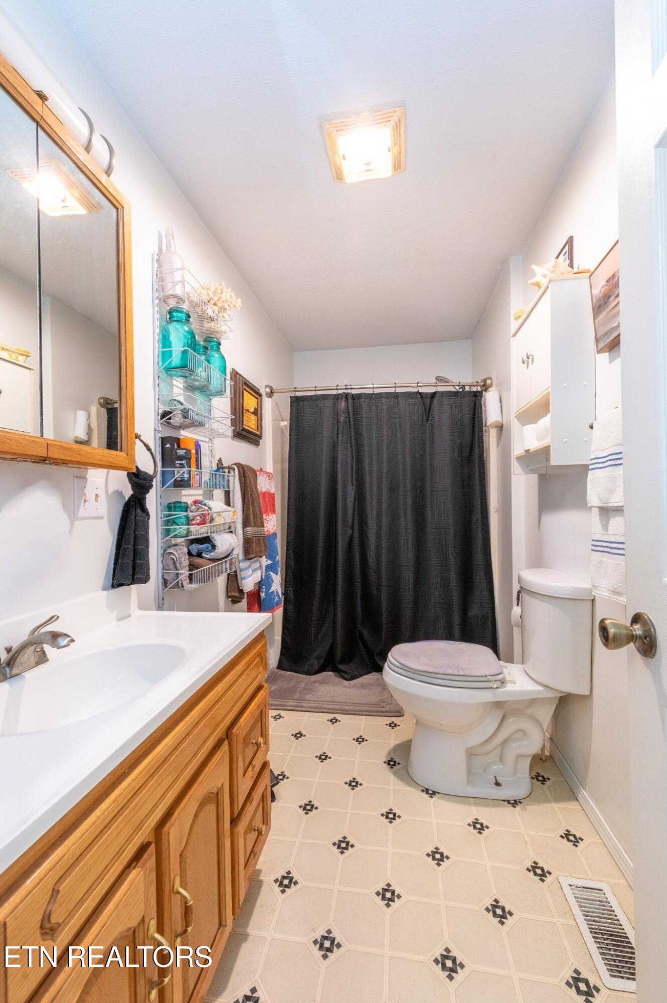 1153 Ditney Trail Pioneer TN 37847