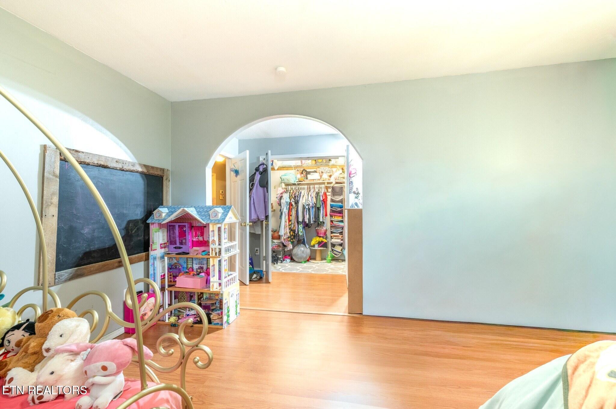 1153 Ditney Trail Pioneer TN 37847