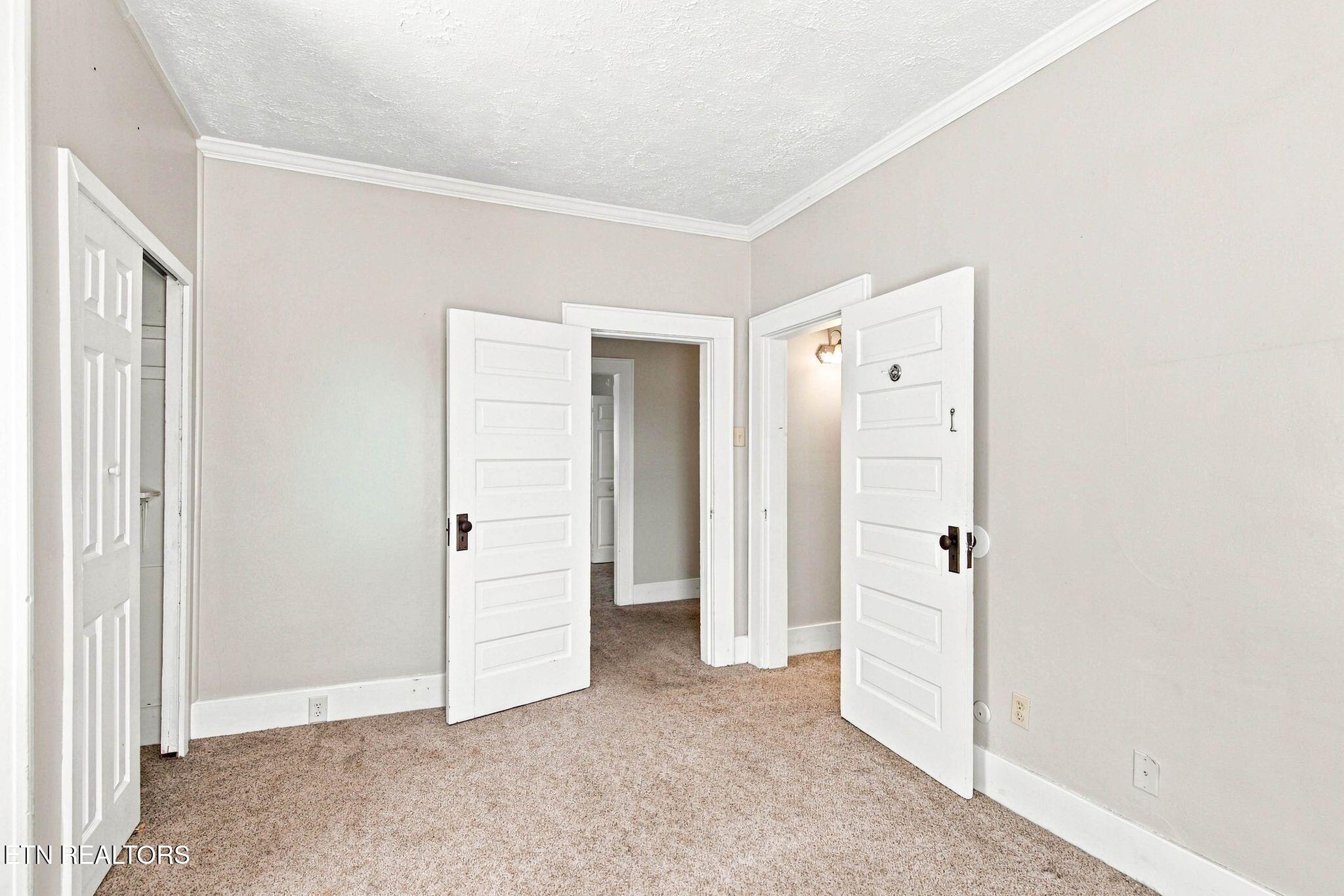 2304 Cecil Avenue Knoxville TN 37917