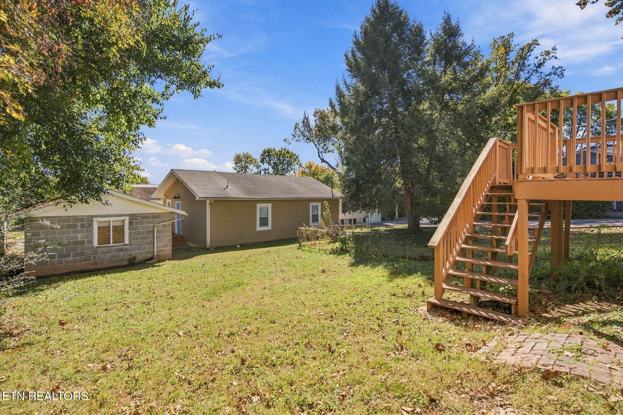 2304 Cecil Avenue Knoxville TN 37917