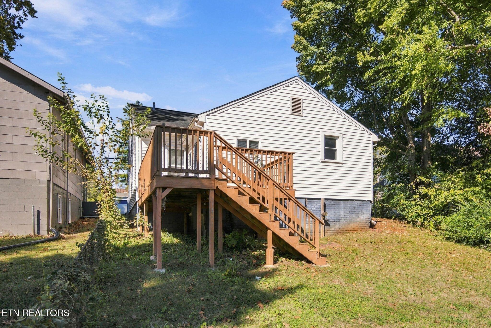 2304 Cecil Avenue Knoxville TN 37917