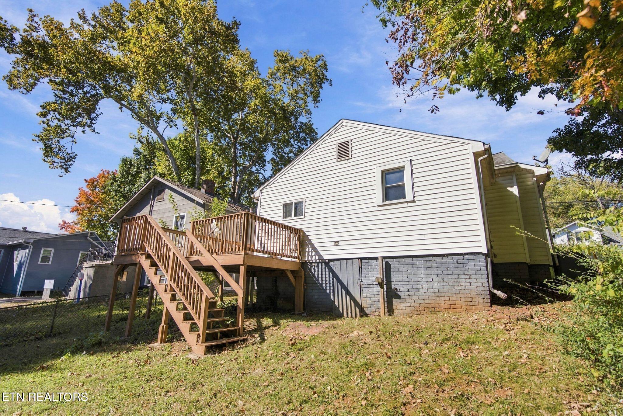 2304 Cecil Avenue Knoxville TN 37917