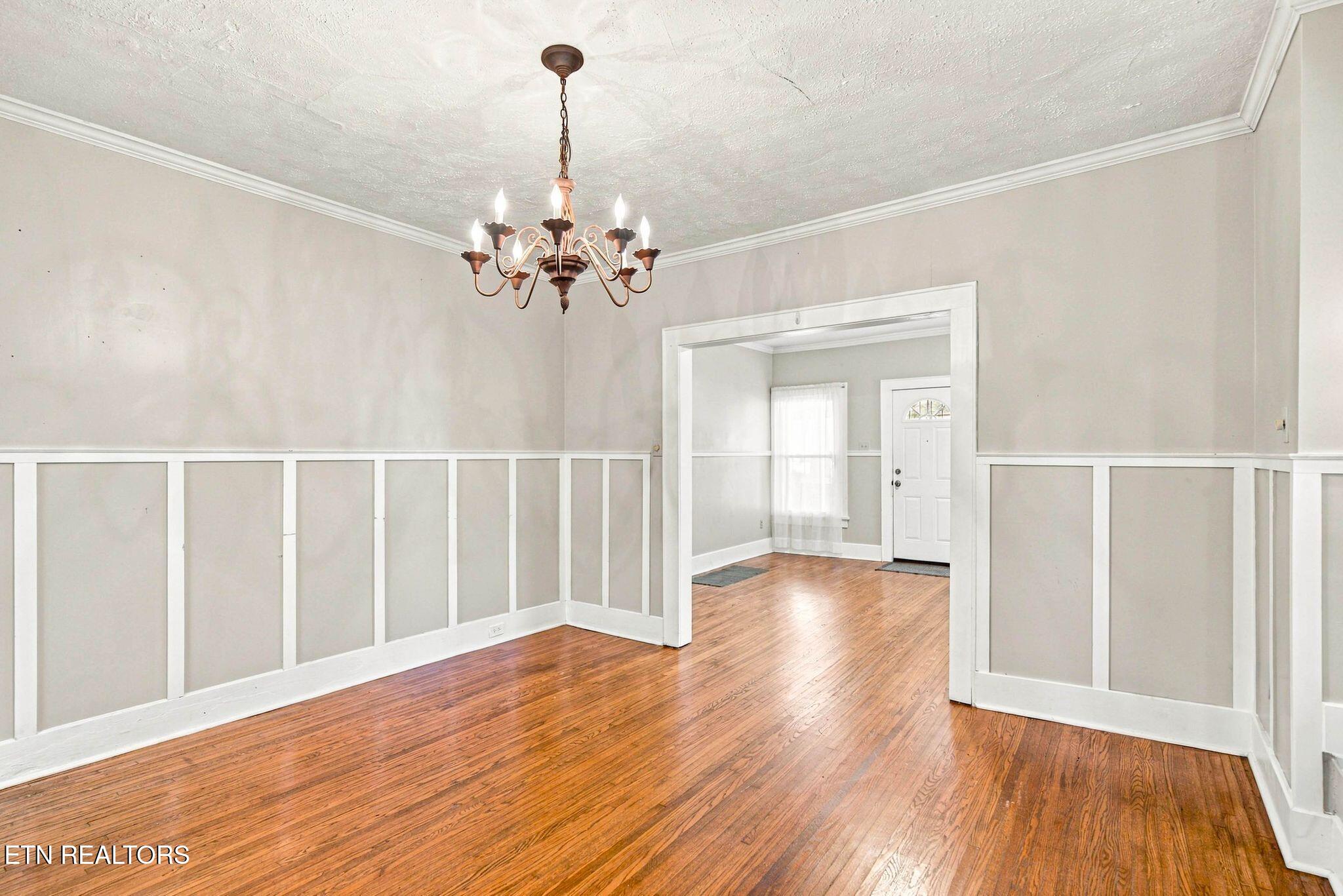 2304 Cecil Avenue Knoxville TN 37917
