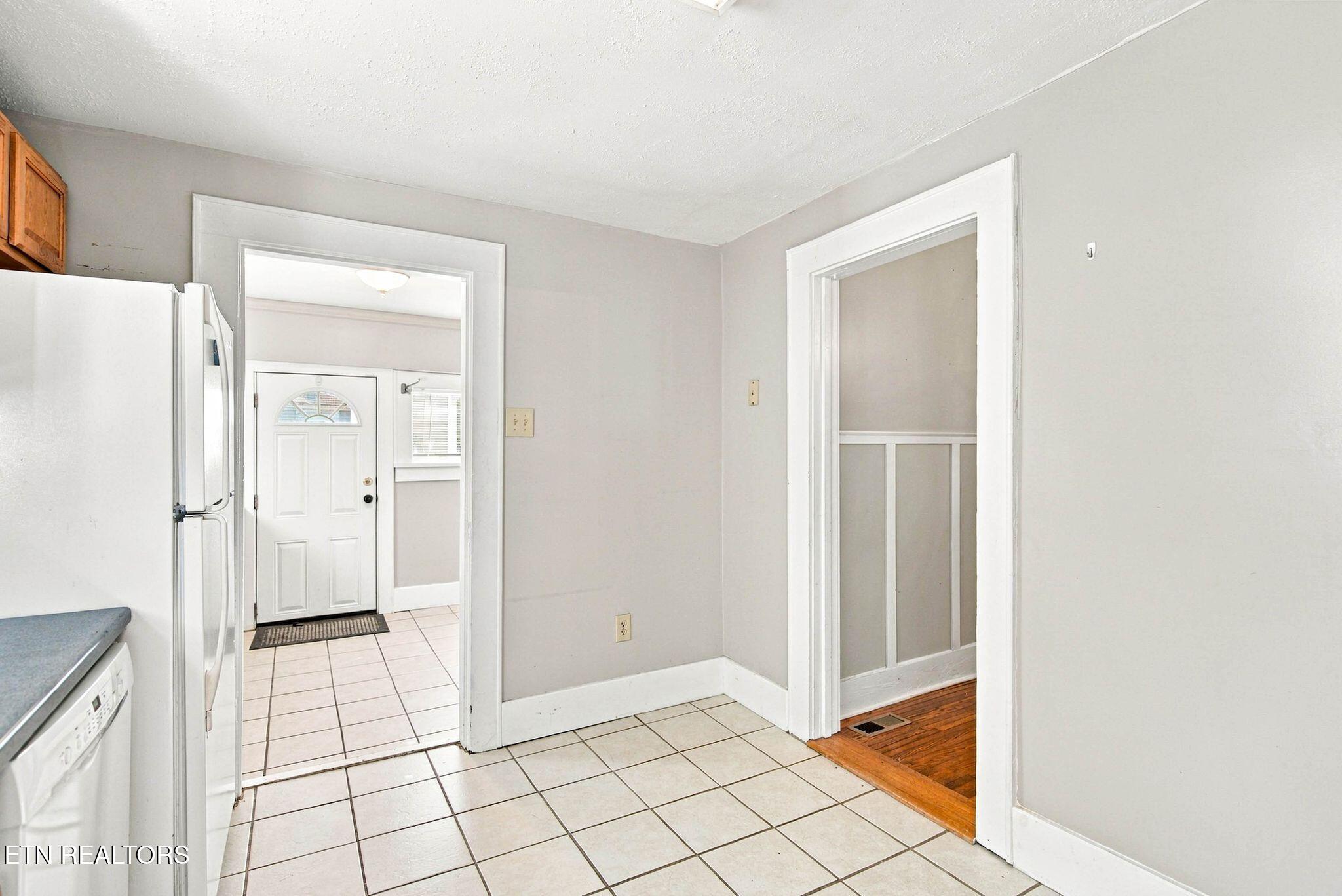 2304 Cecil Avenue Knoxville TN 37917