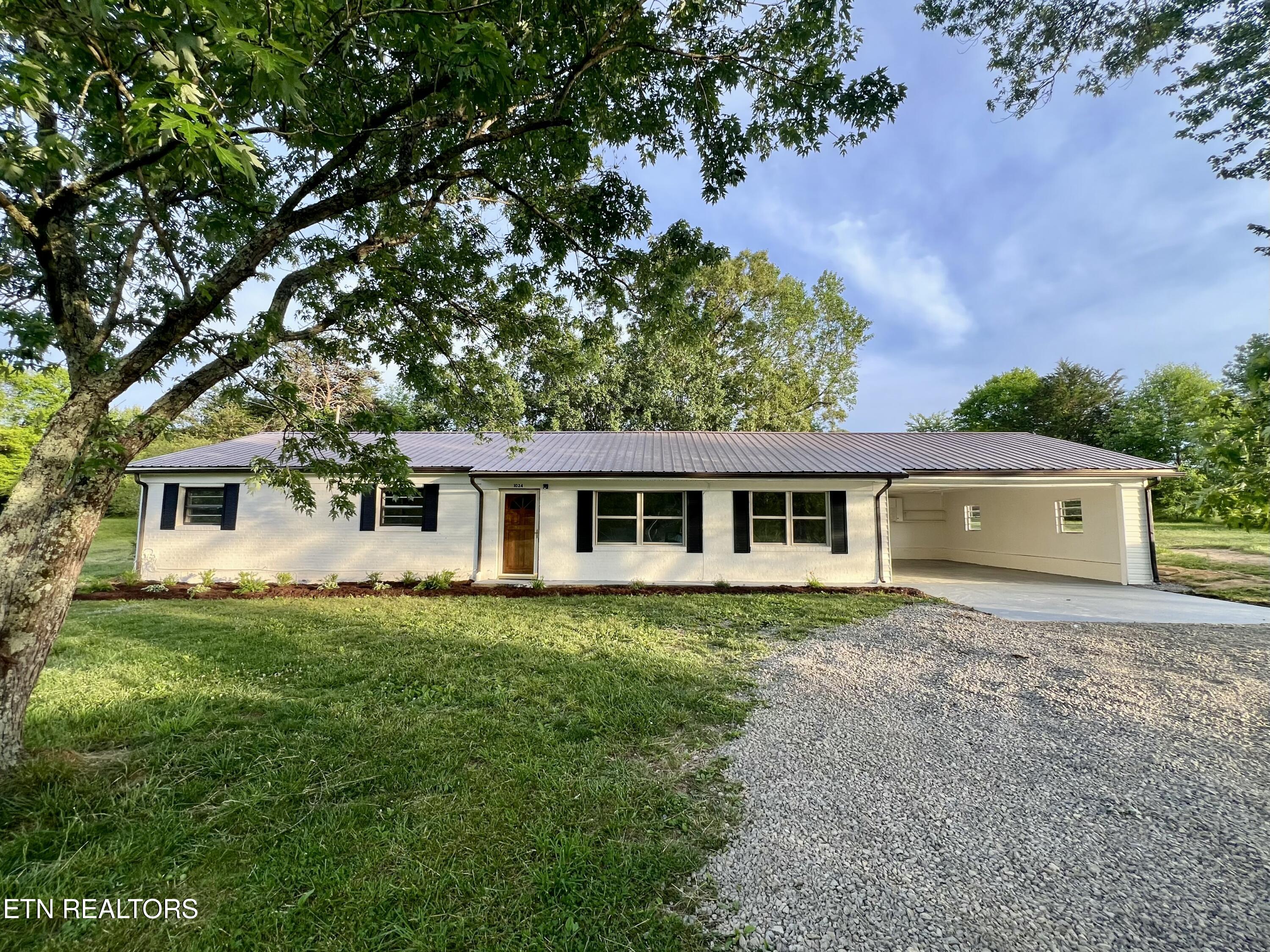 1024 Reagan Valley Road Tellico Plains TN 37385