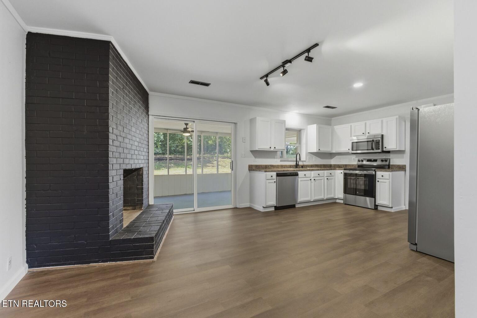 1024 Reagan Valley Road Tellico Plains TN 37385
