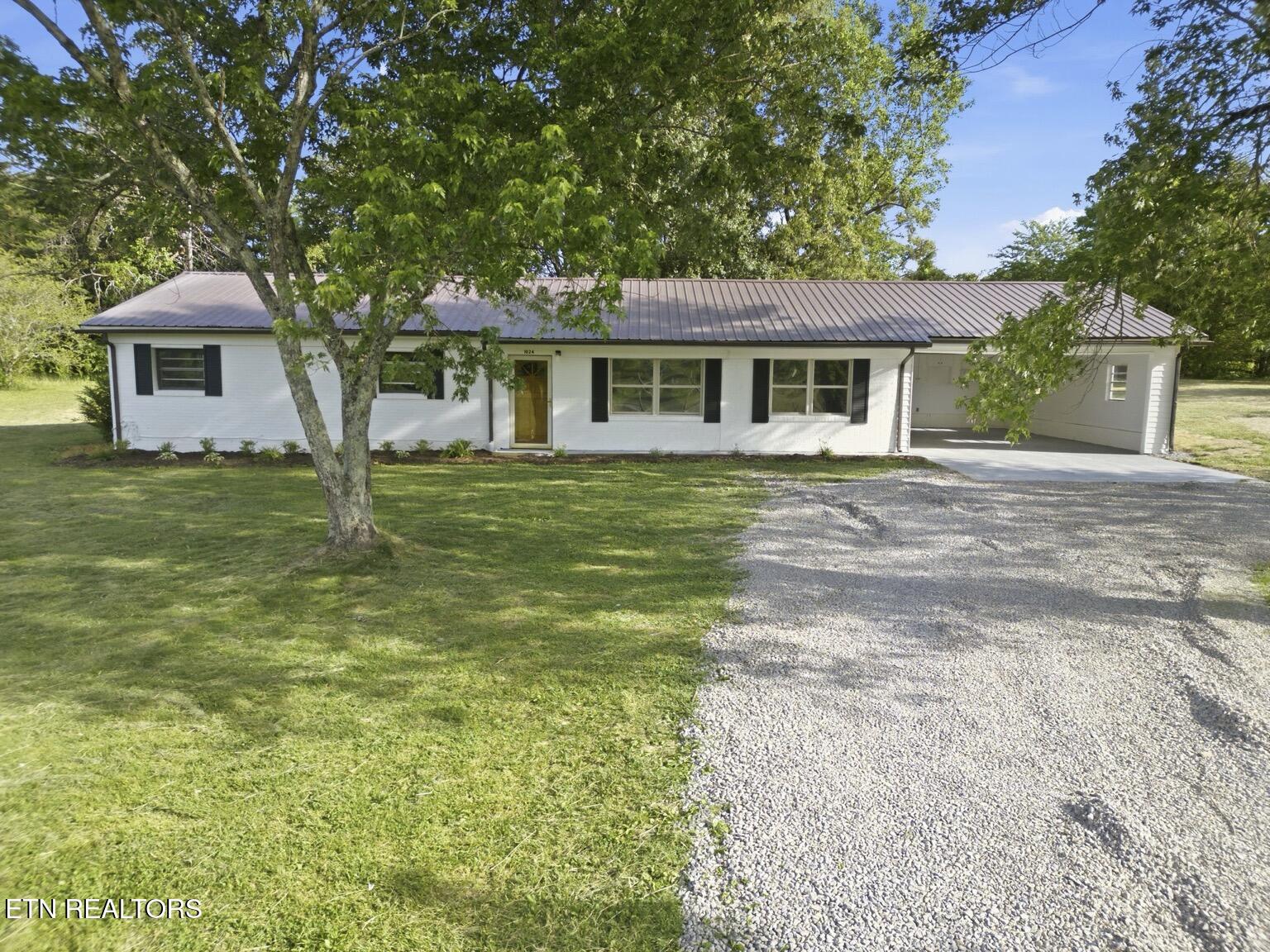 1024 Reagan Valley Road Tellico Plains TN 37385