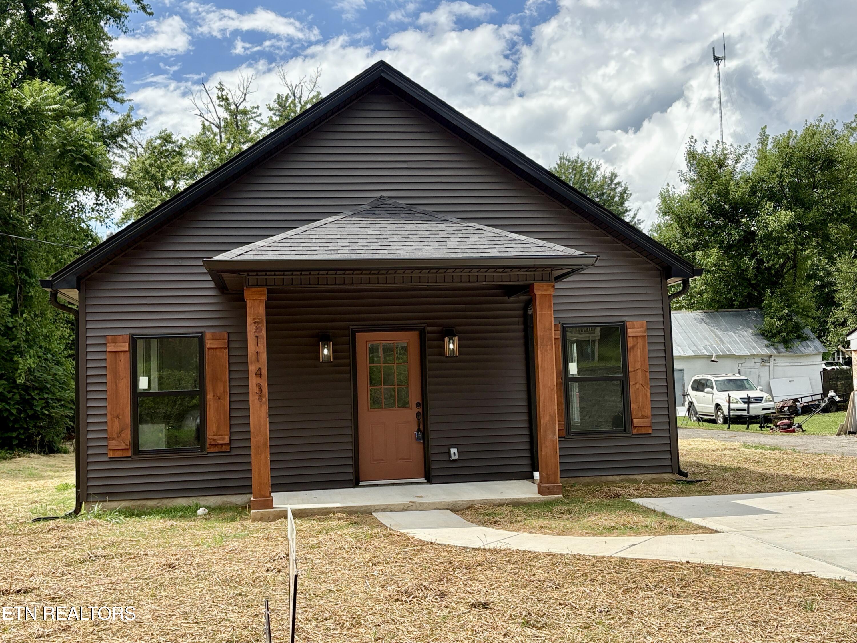 1143 Massachusetts Avenue Knoxville TN 37921