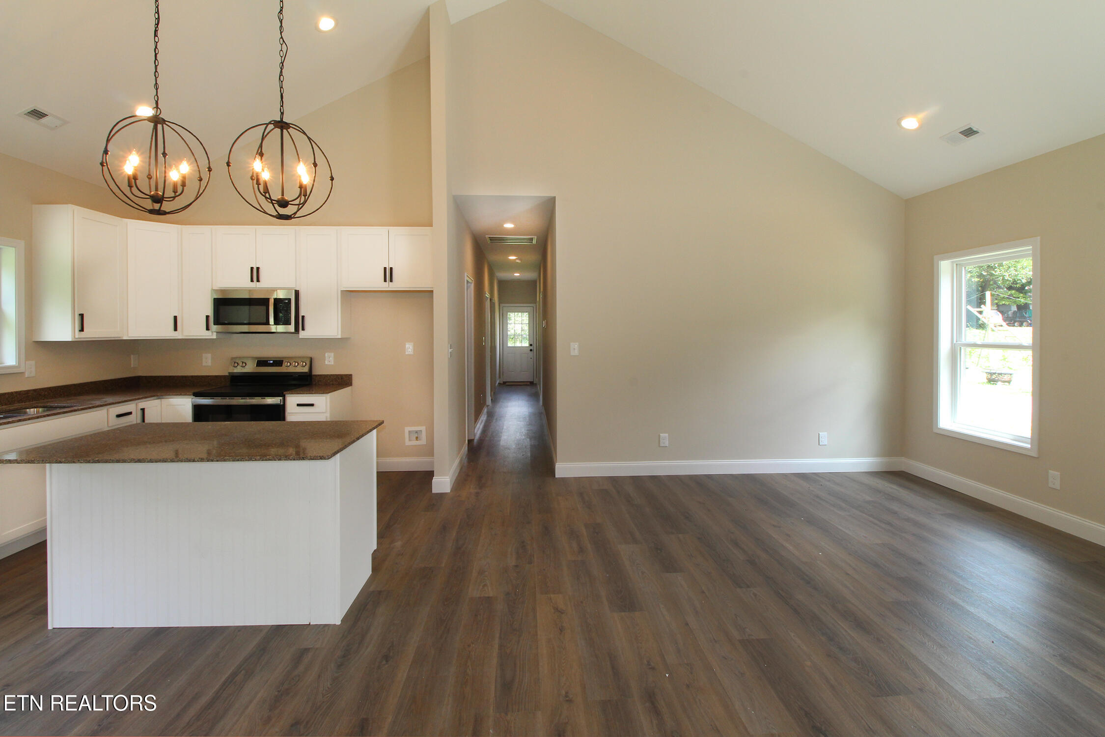 1143 Massachusetts Avenue Knoxville TN 37921