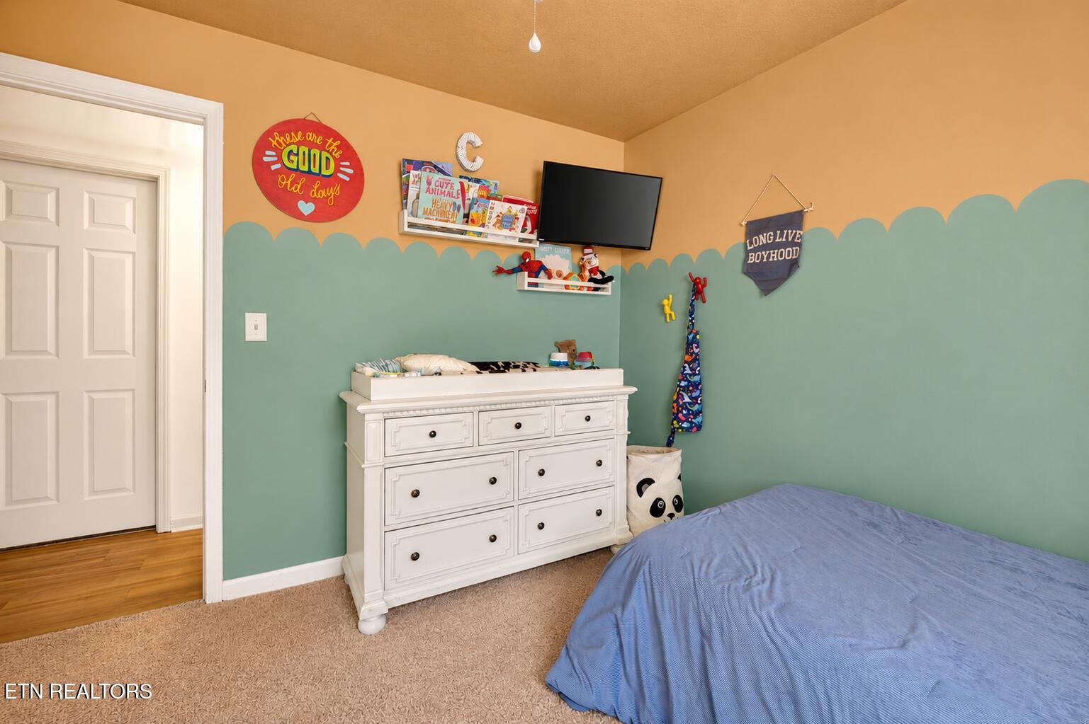 105 Cedar Circle Jacksboro TN 37757