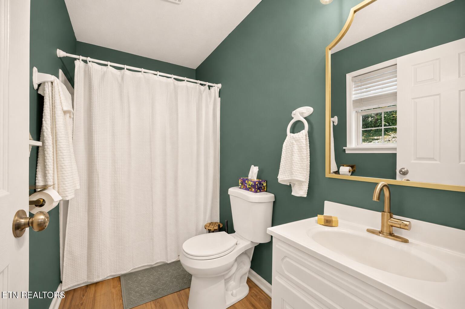 105 Cedar Circle Jacksboro TN 37757