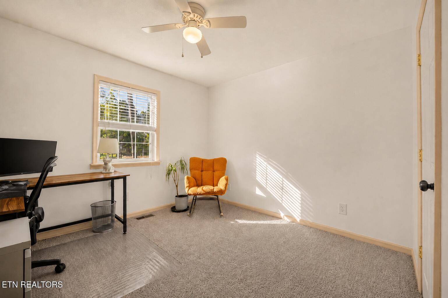 105 Cedar Circle Jacksboro TN 37757