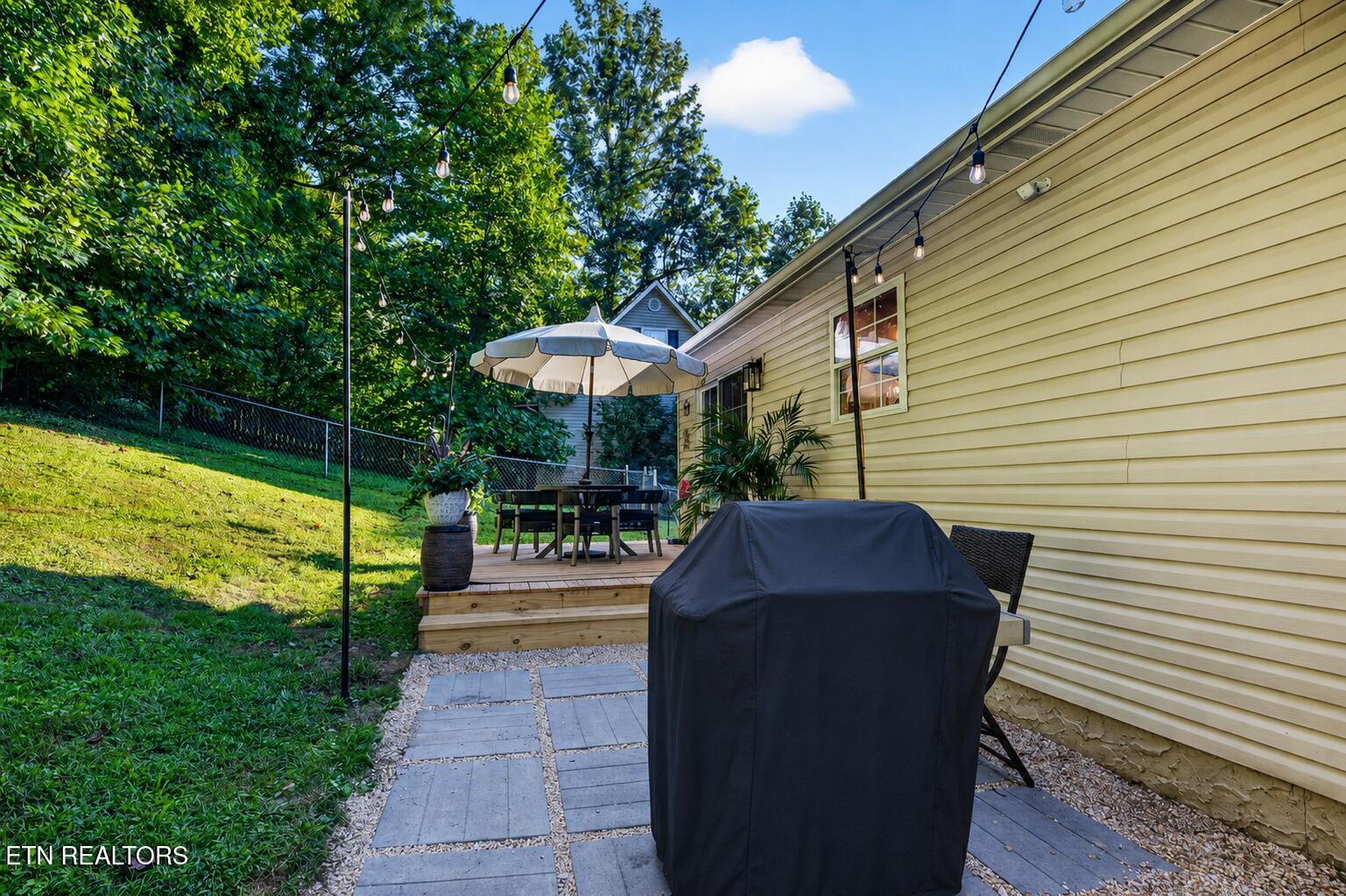 105 Cedar Circle Jacksboro TN 37757