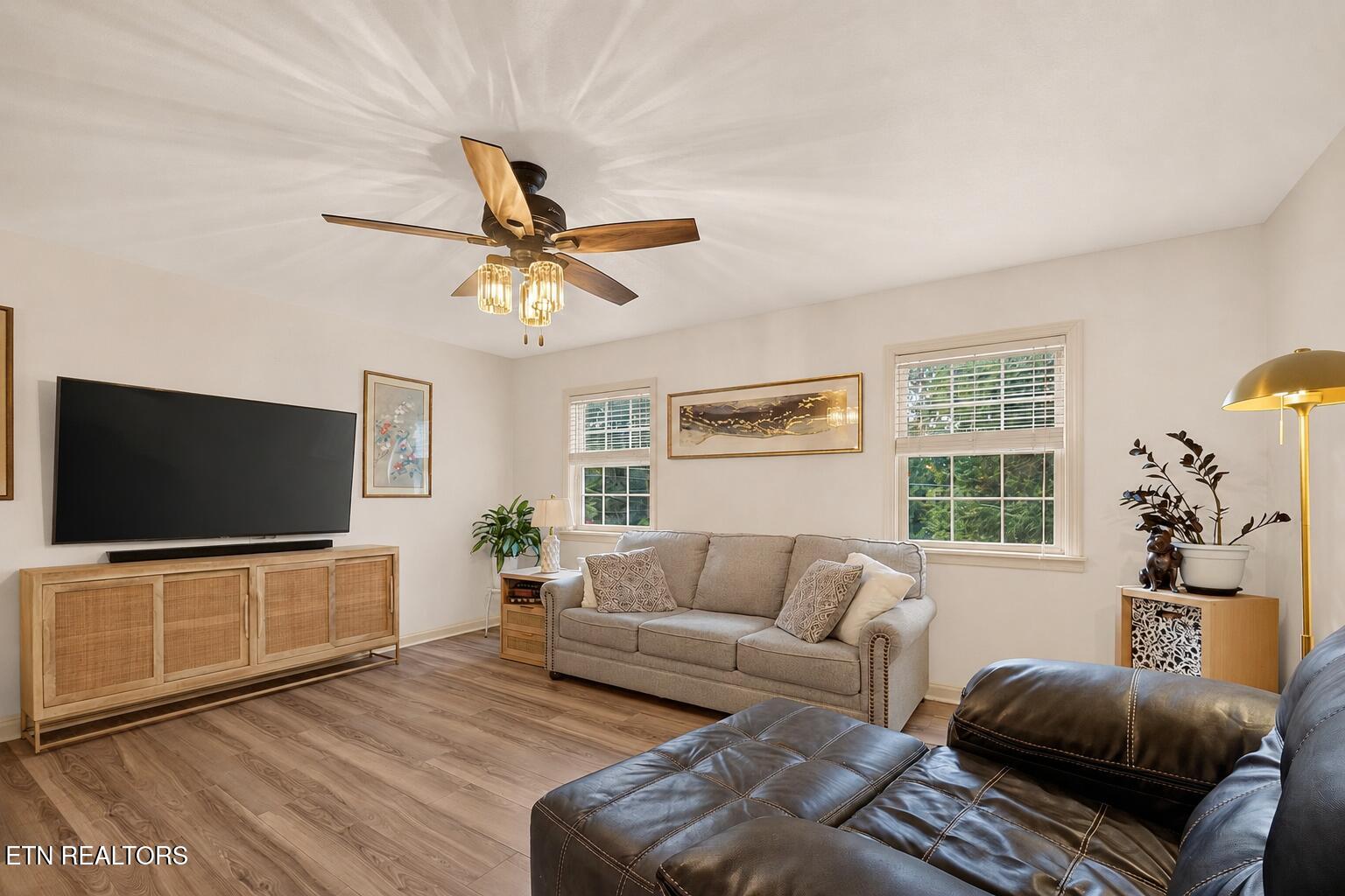 105 Cedar Circle Jacksboro TN 37757