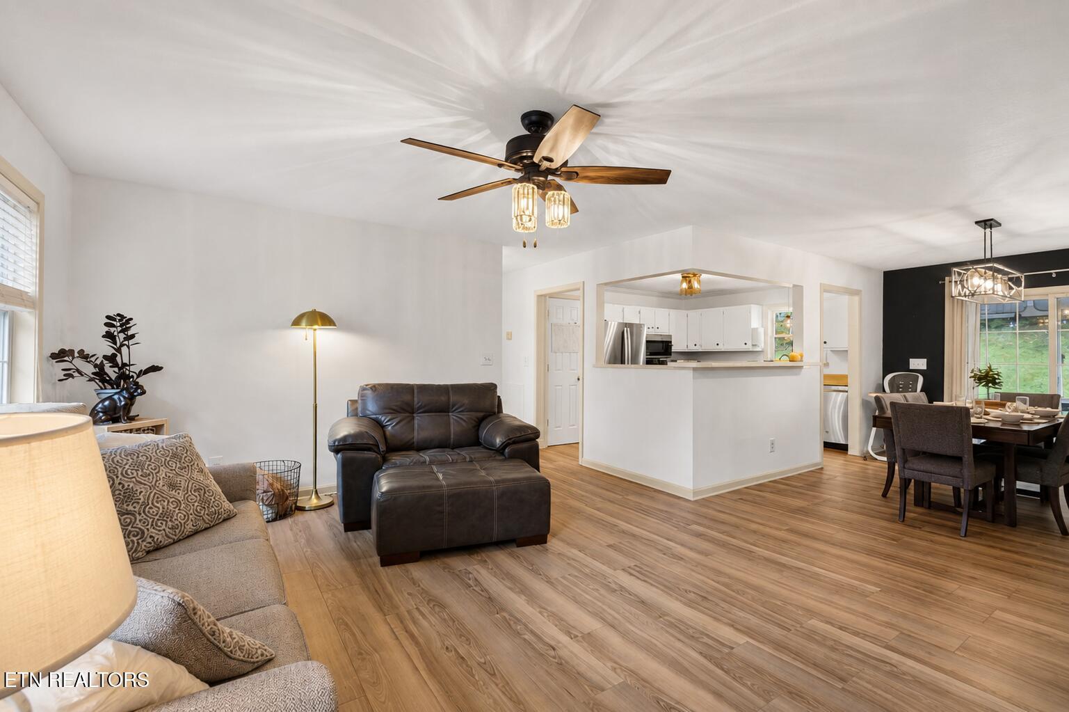 105 Cedar Circle Jacksboro TN 37757