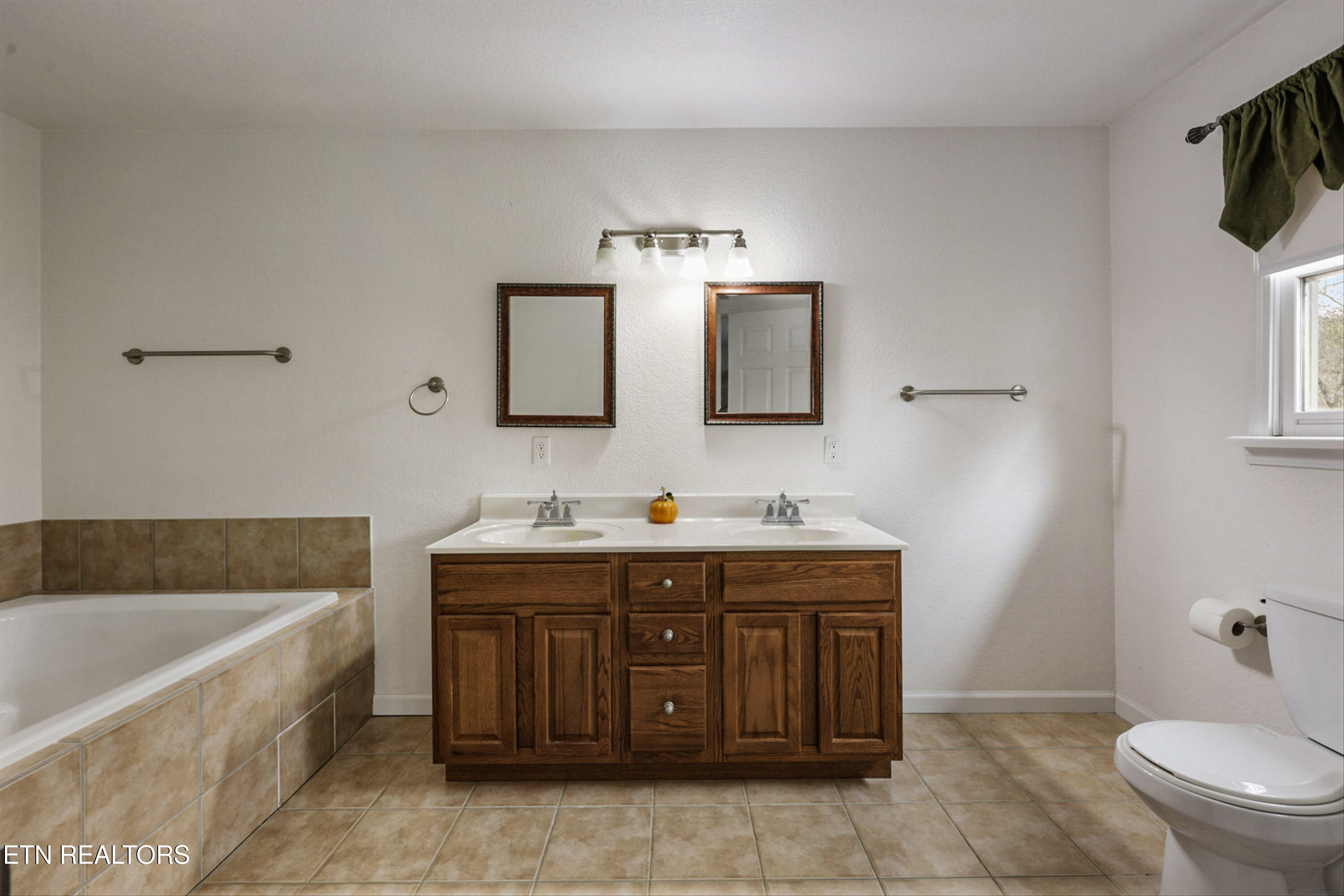 1223 Powder Springs Road Sevierville TN 37876