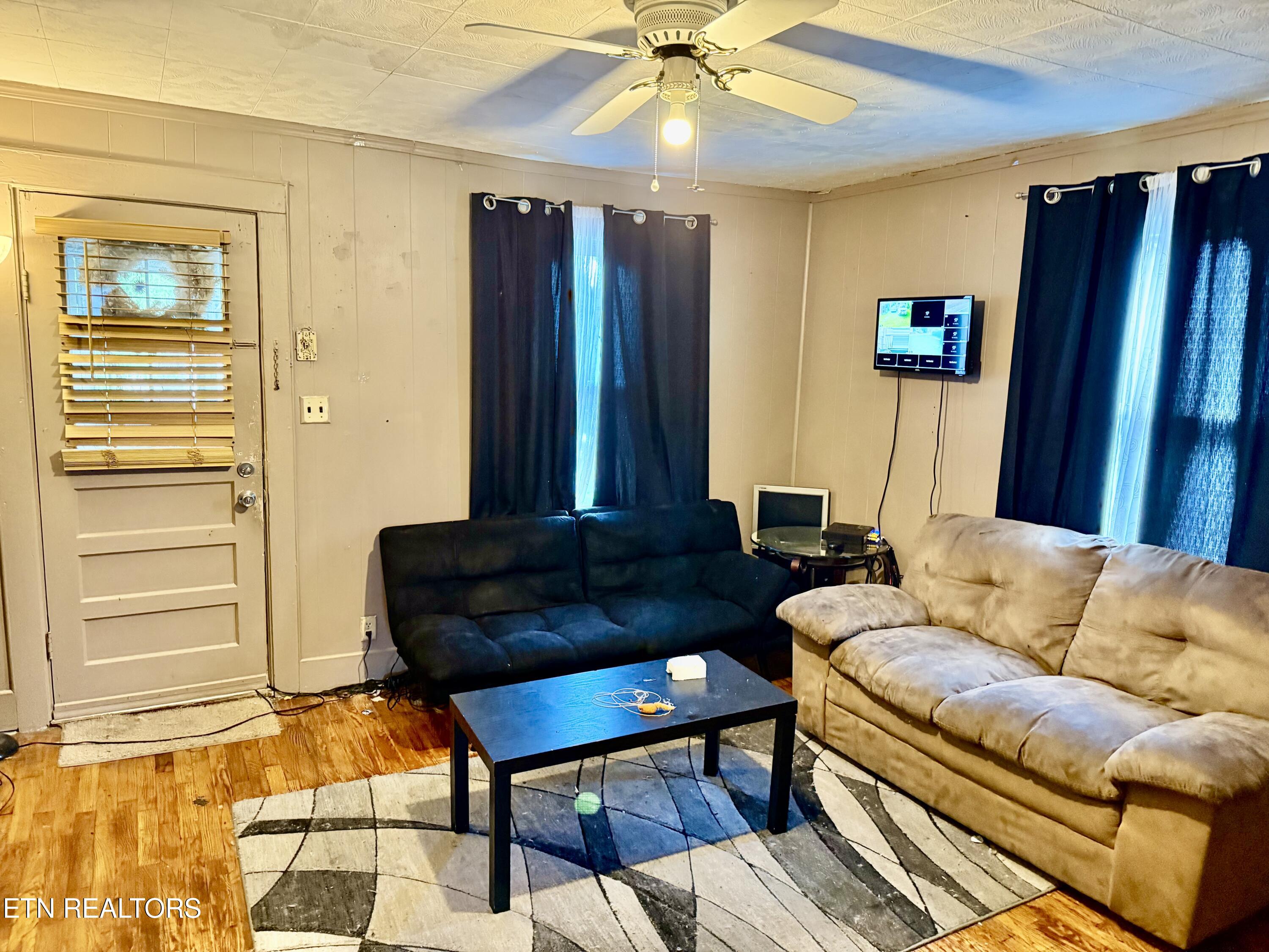 2101 Lawson Avenue Knoxville TN 37917