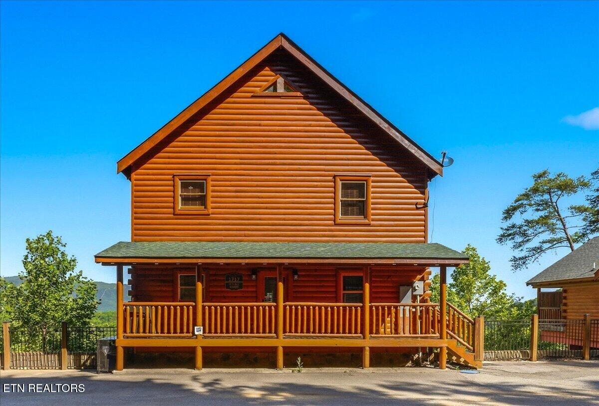 1717 High Rock Way Sevierville TN 37862