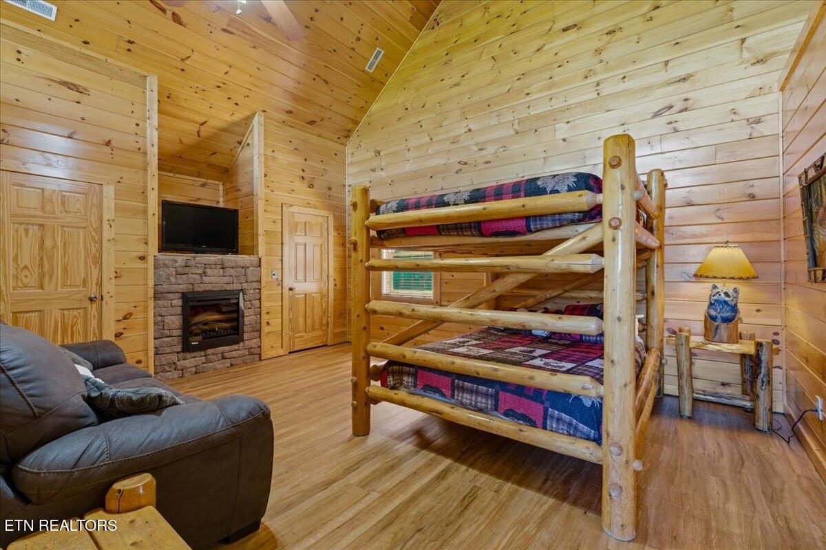 1717 High Rock Way Sevierville TN 37862