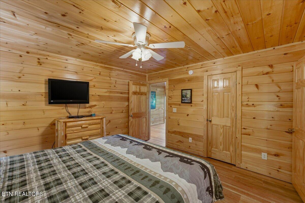 1717 High Rock Way Sevierville TN 37862