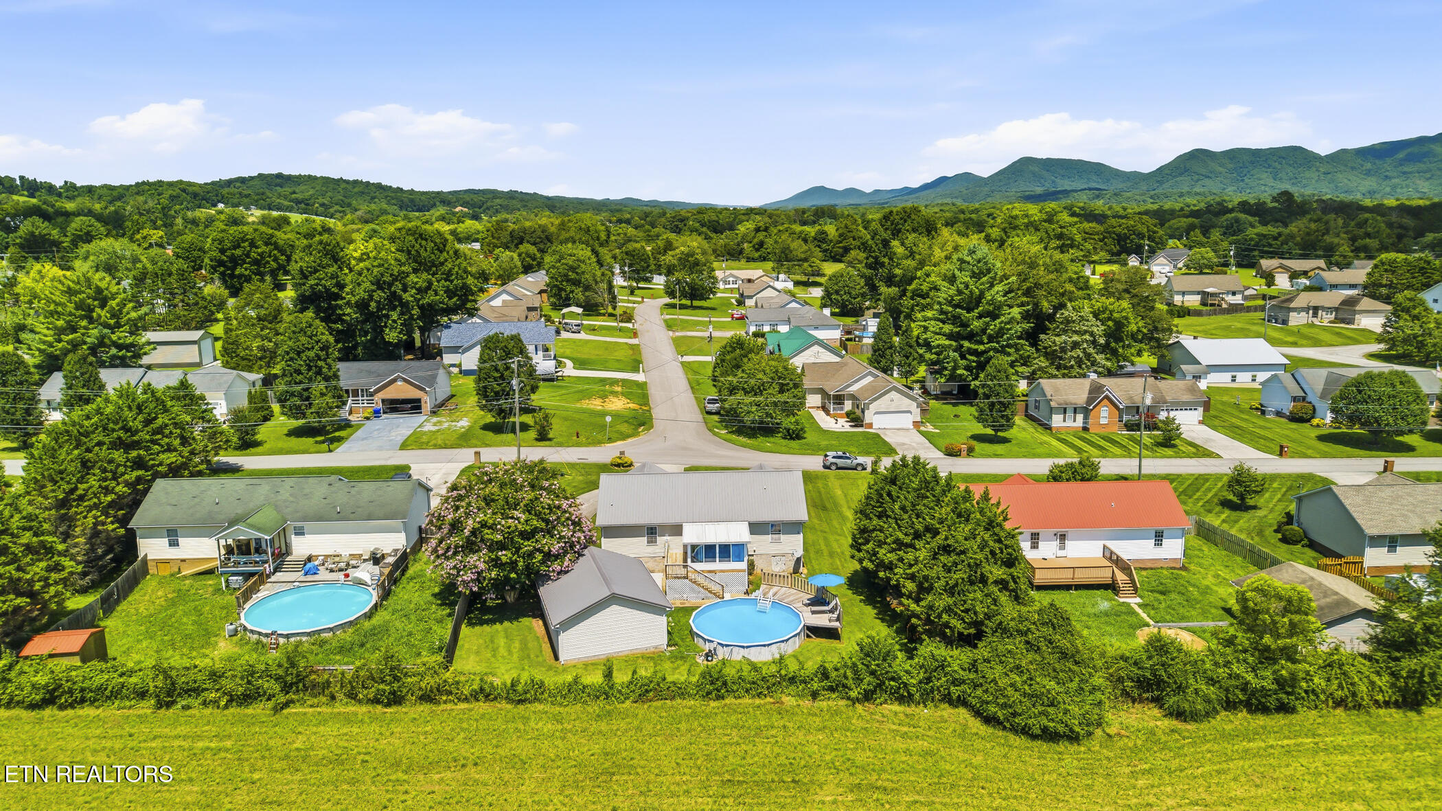 192 Acorn Drive Corryton TN 37721
