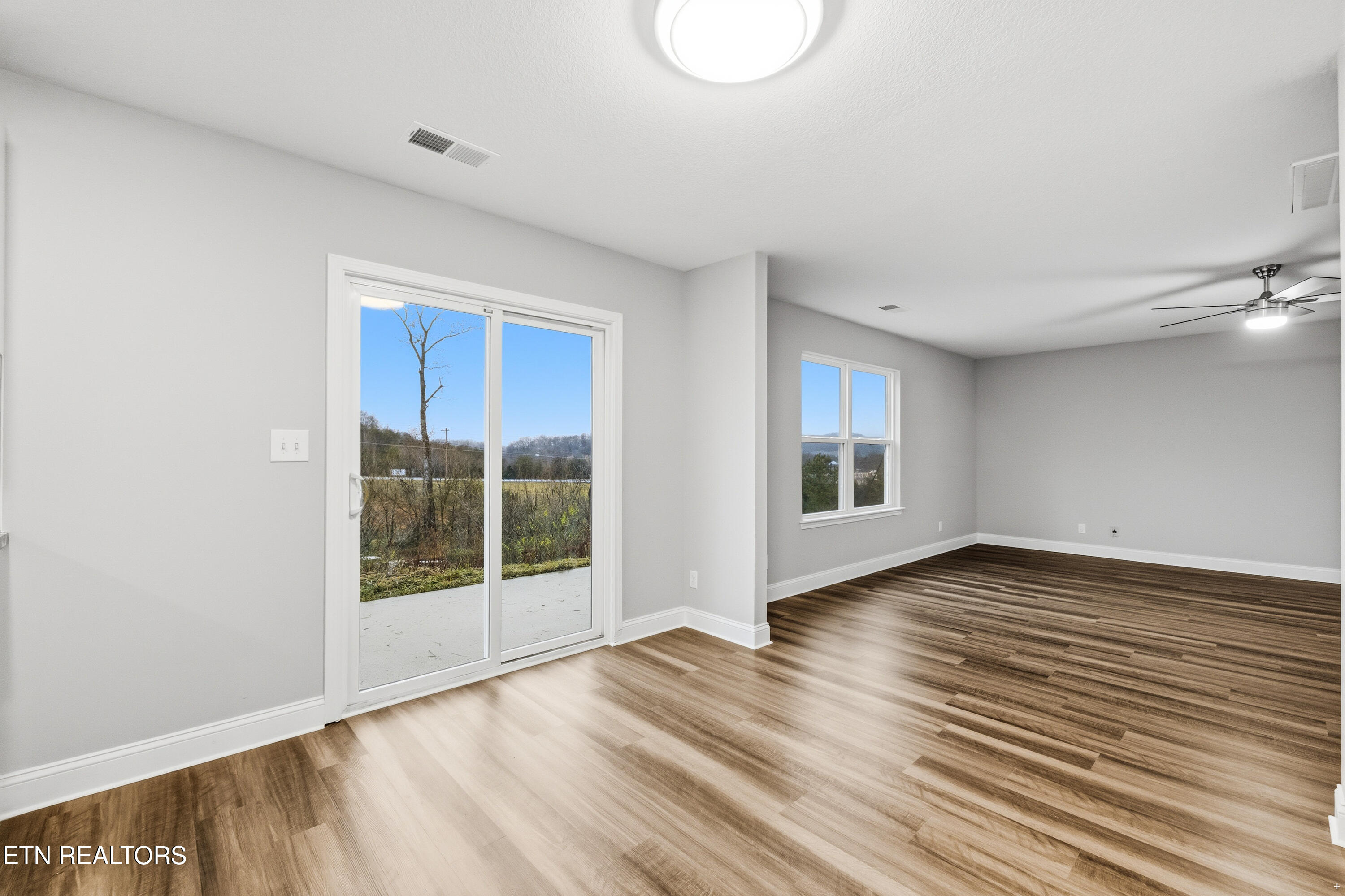 542 Reserve Way Dandridge TN 37725