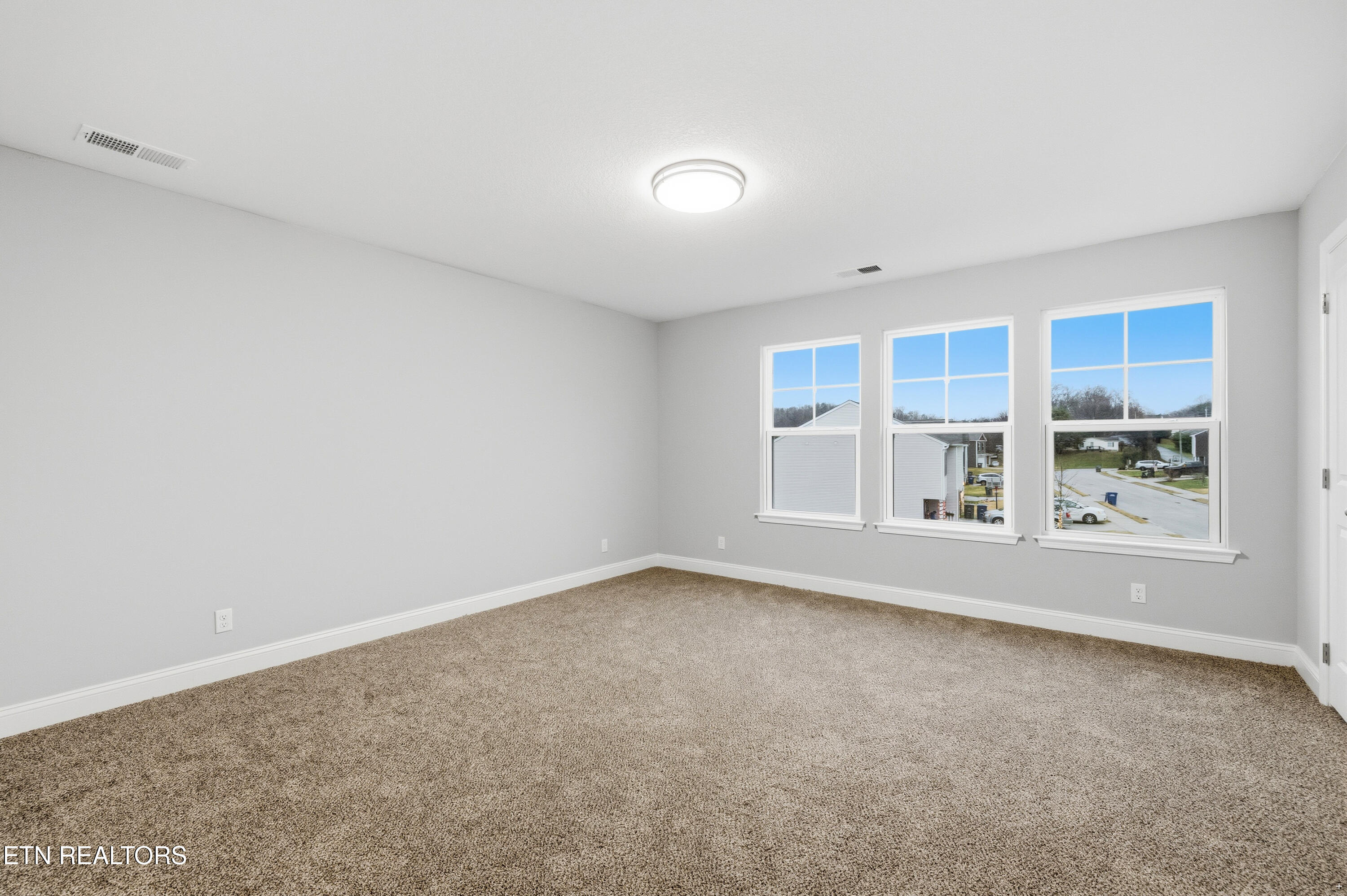 542 Reserve Way Dandridge TN 37725