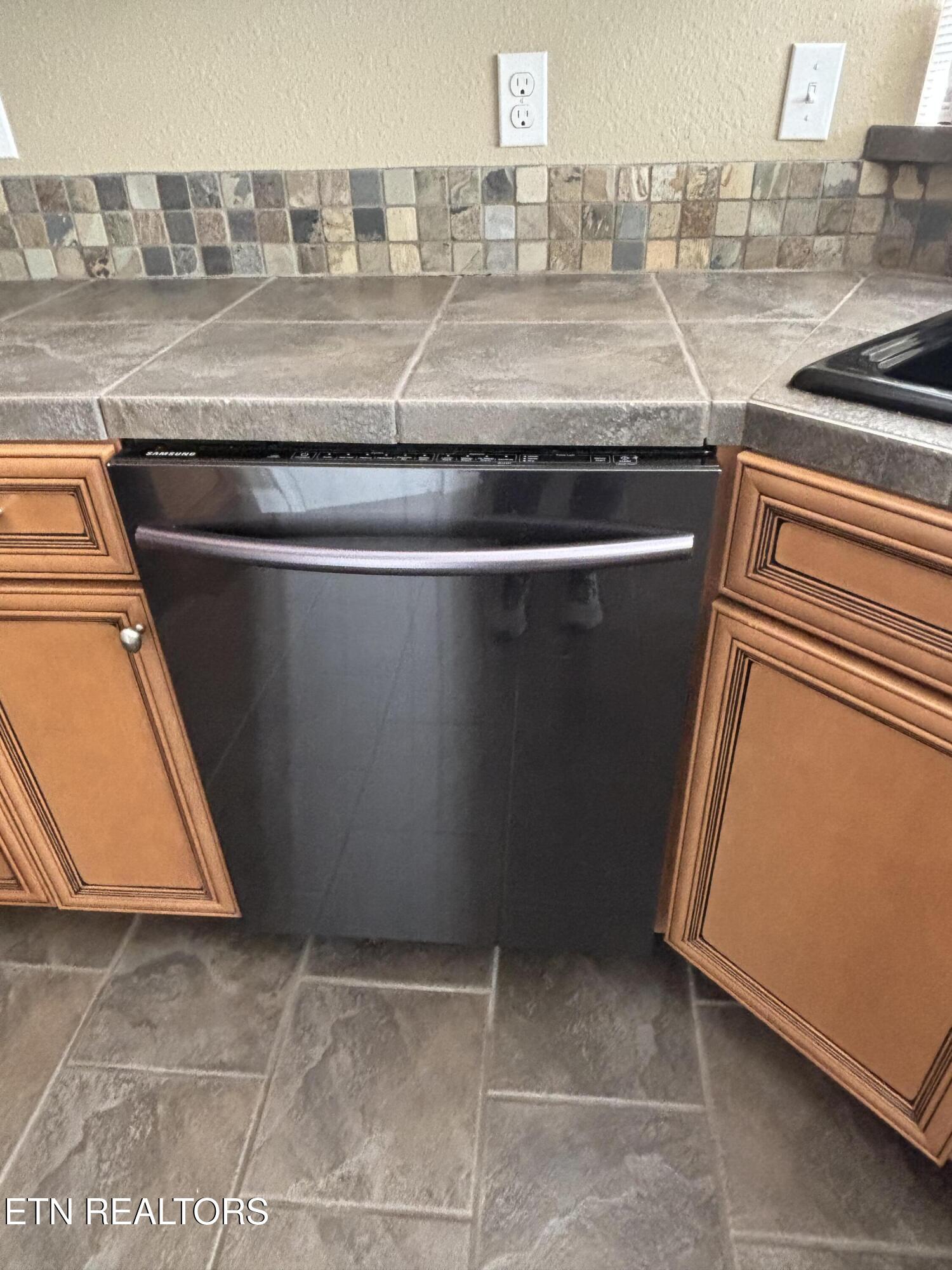 1117 Chesty Puller Circle Maryville TN 37803