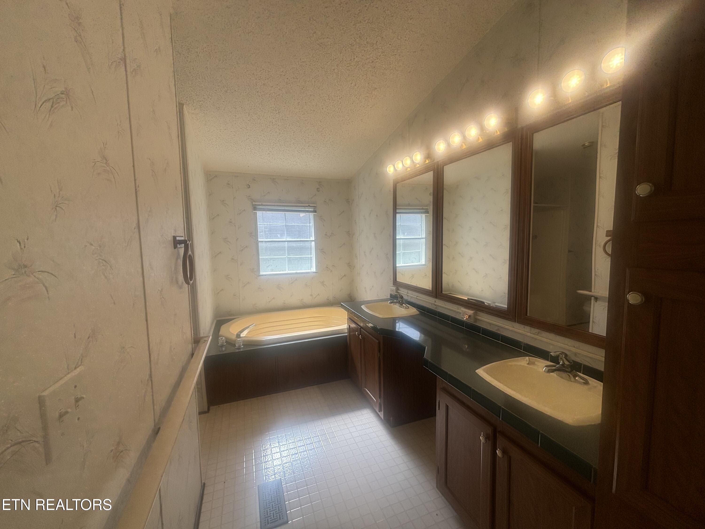 350 Westmoreland Court Seymour TN 37865