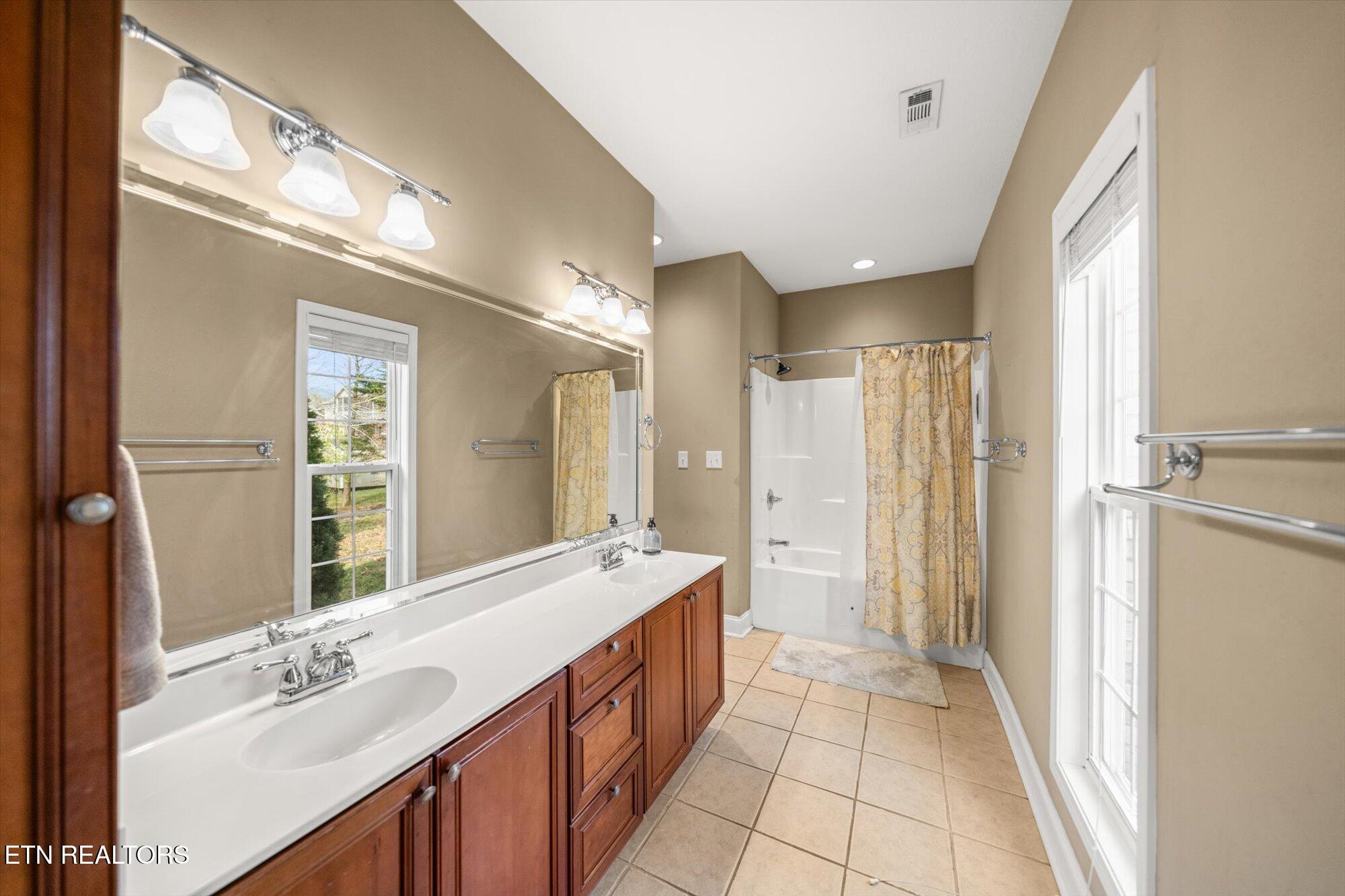 7309 Fort Apache Road Corryton TN 37721