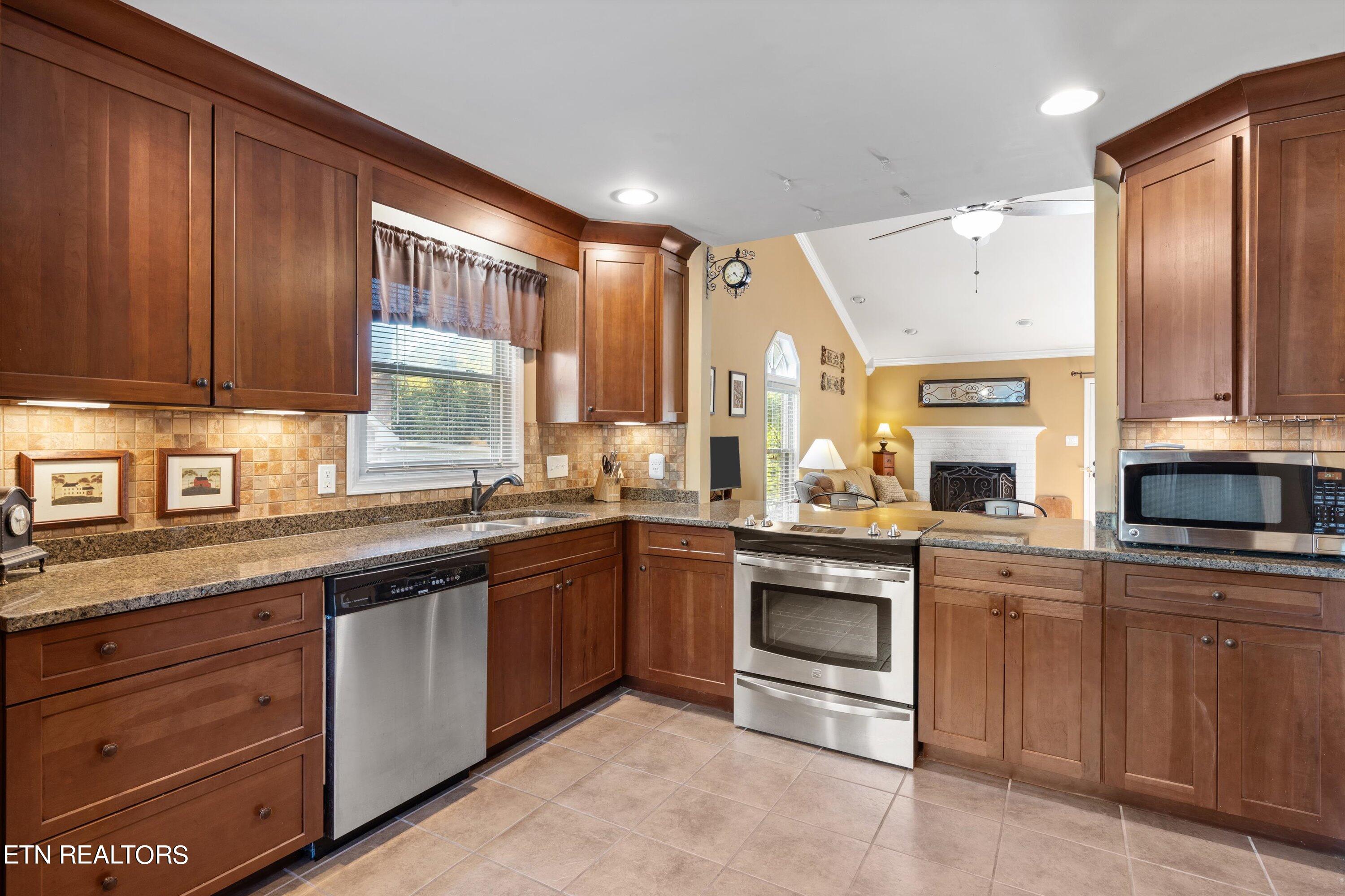 715 Landing Lane Knoxville TN 37934