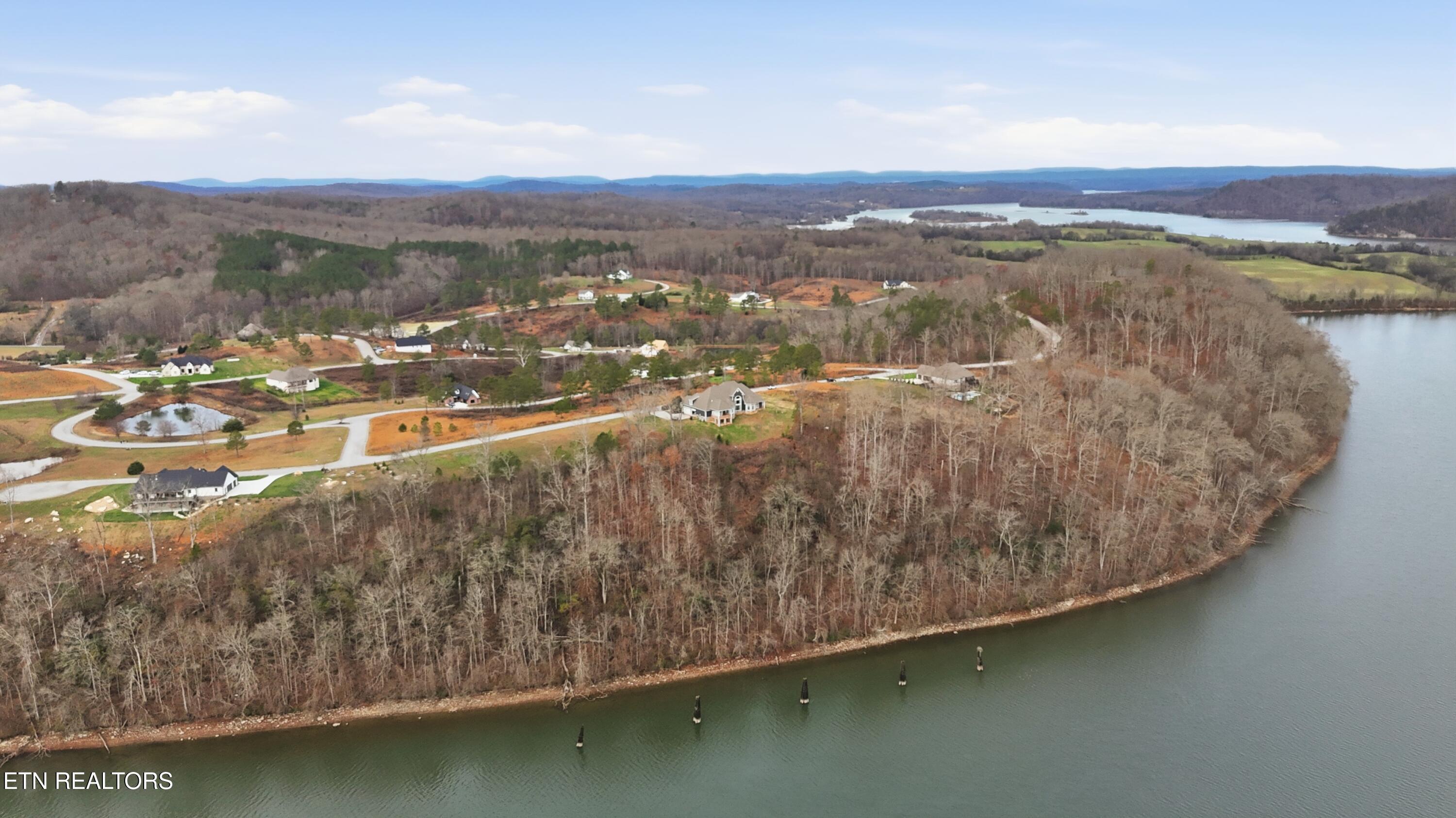 910 Eagle Nest Drive Loudon TN 37774