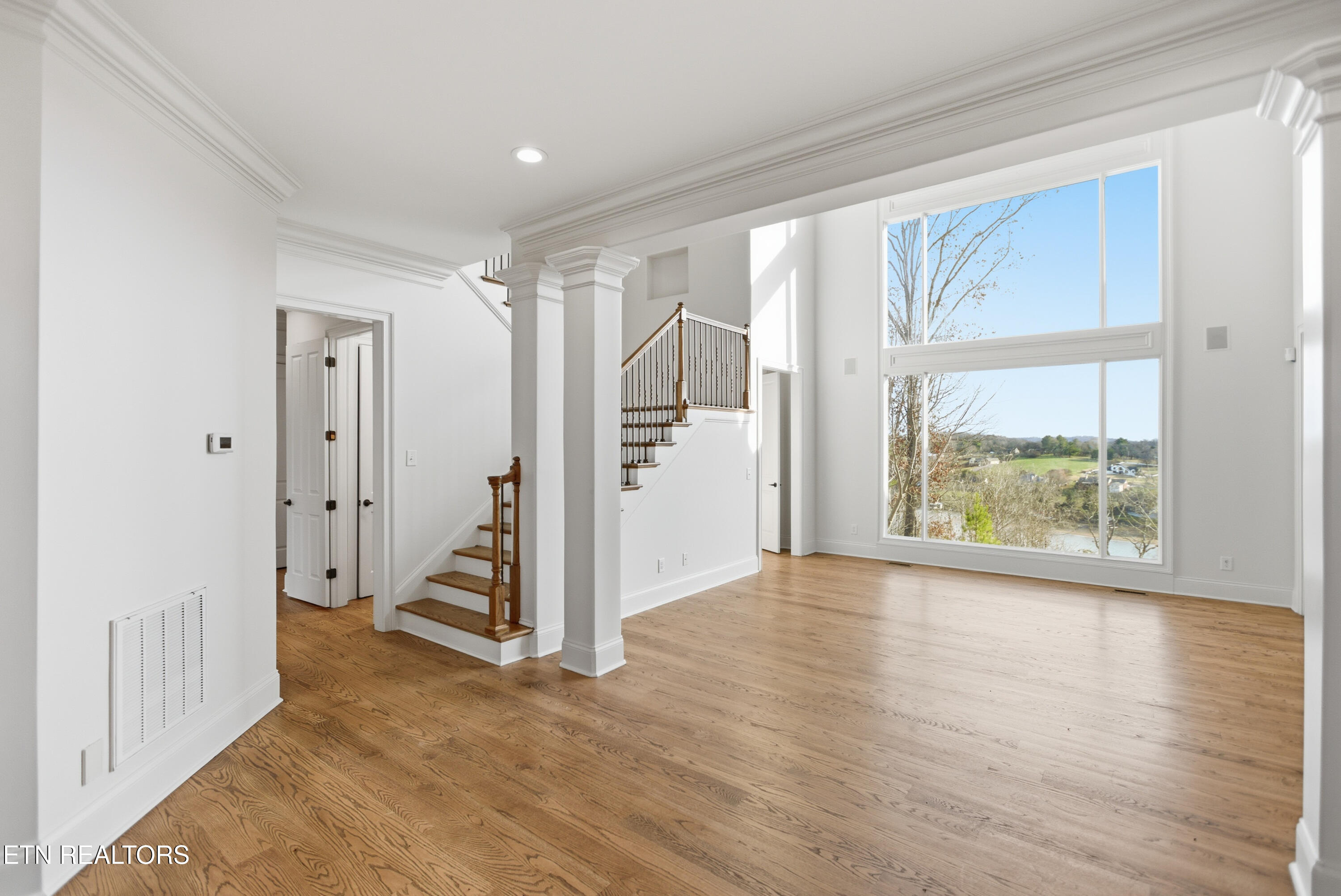 910 Eagle Nest Drive Loudon TN 37774